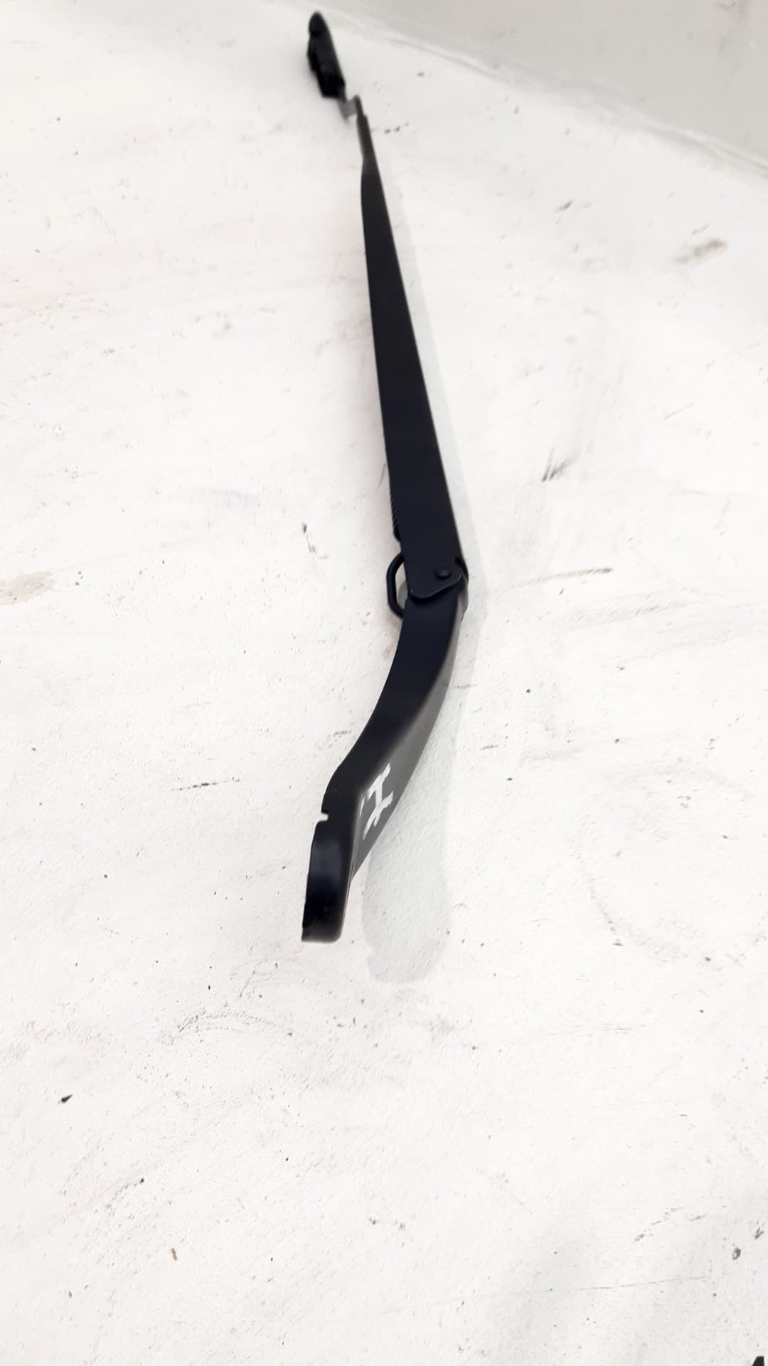 Brazo limpia delantero izquierdo RENAULT SCENIC (JA..)