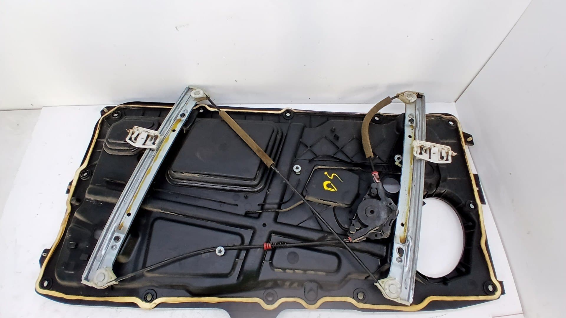 Elevalunas delantero izquierdo FORD FIESTA (CBK)