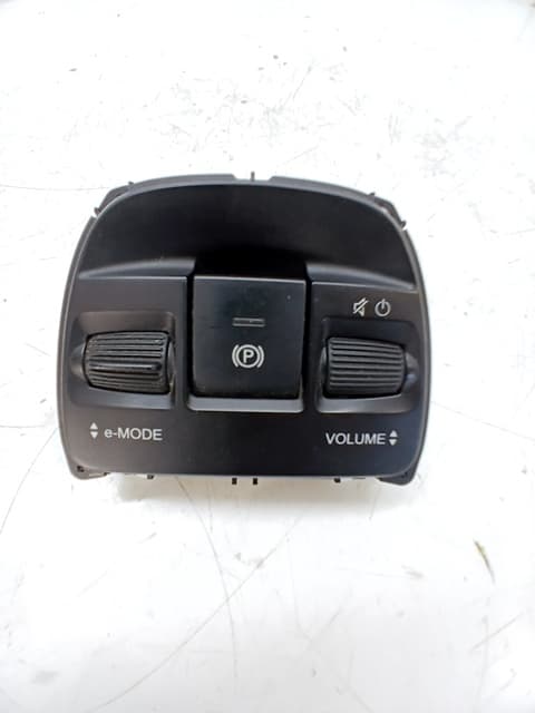 Freno de mano electrico FIAT 500E