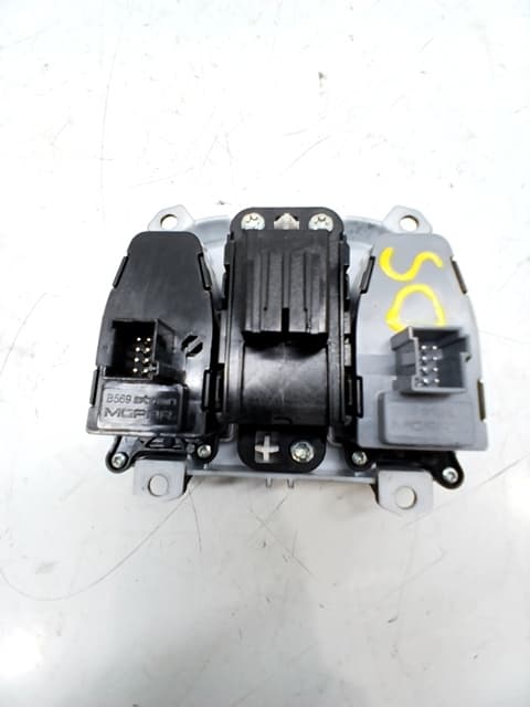 Freno de mano electrico FIAT 500E 2
