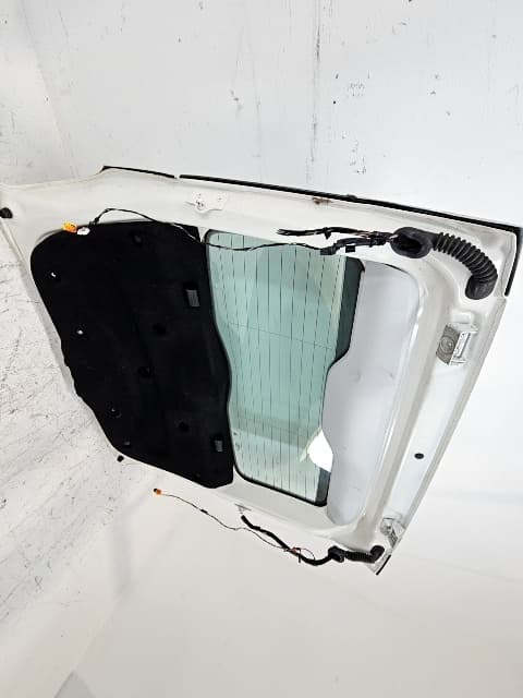 Porton trasero FIAT 500E 3