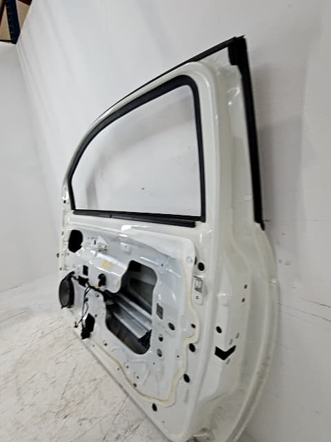 Puerta delantera derecha FIAT 500E 2