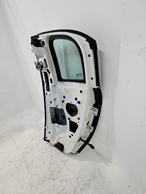 Puerta trasera derecha FIAT 500E 2