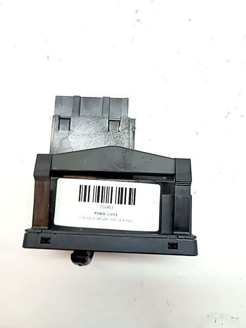 Mando luces FORD FOCUS BERLINA (CAP) 4