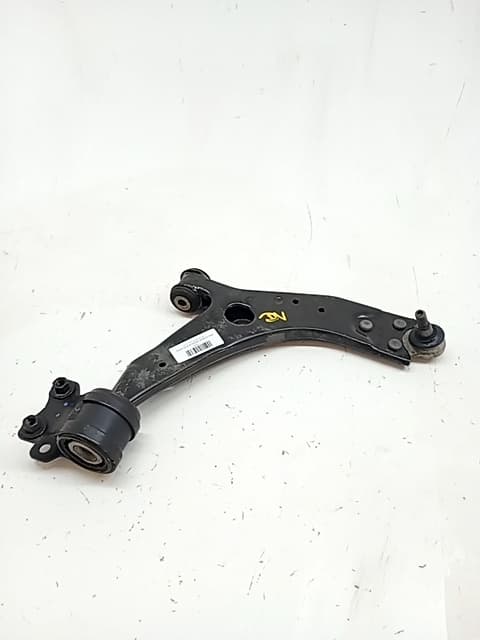 Brazo suspension inferior delantero derecho FORD FOCUS BERLINA (CAP)