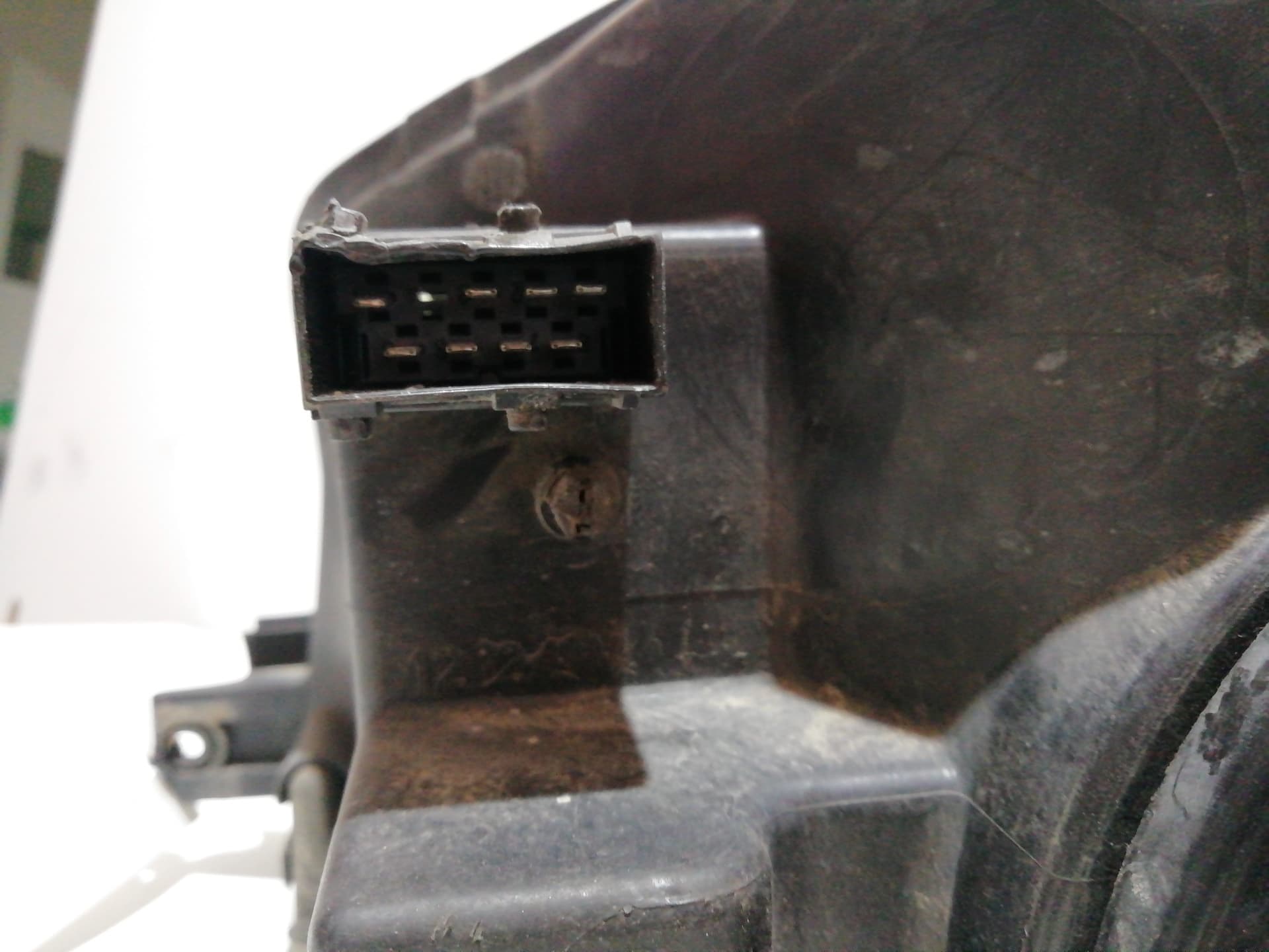Faro derecho PEUGEOT PARTNER (S2) 3