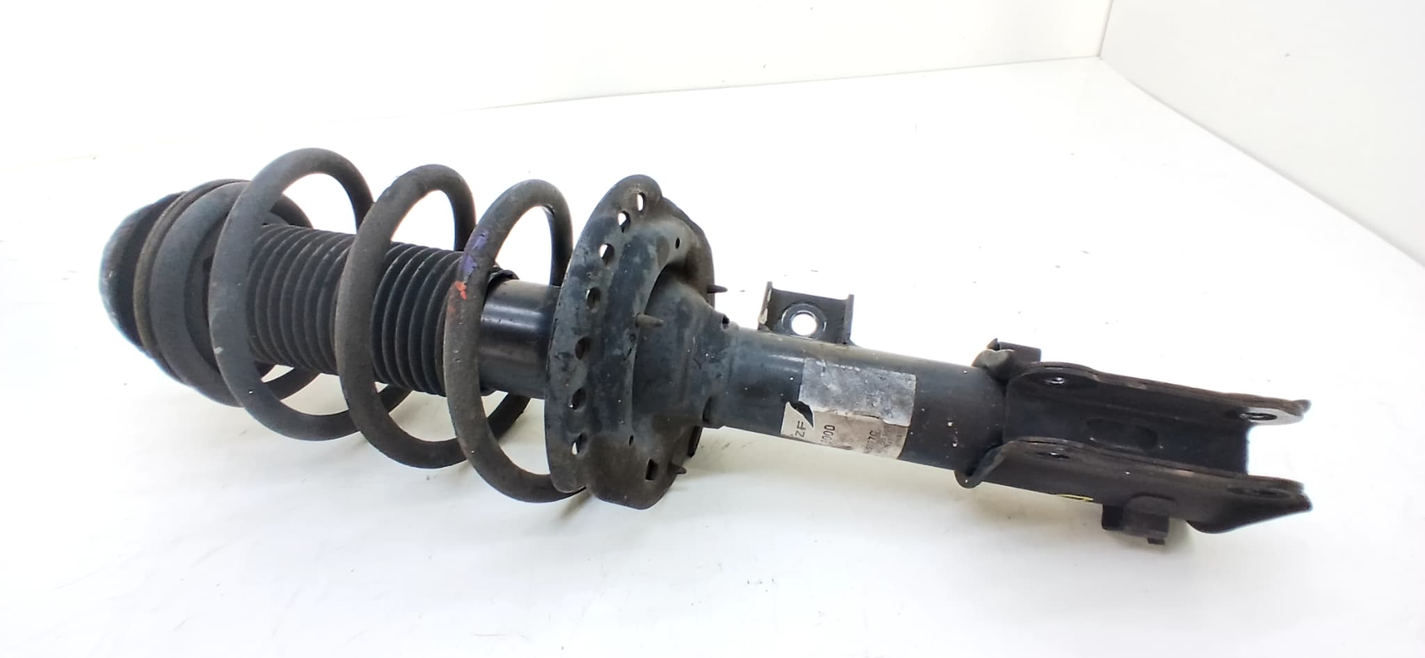 Amortiguador delantero izquierdo HYUNDAI I20