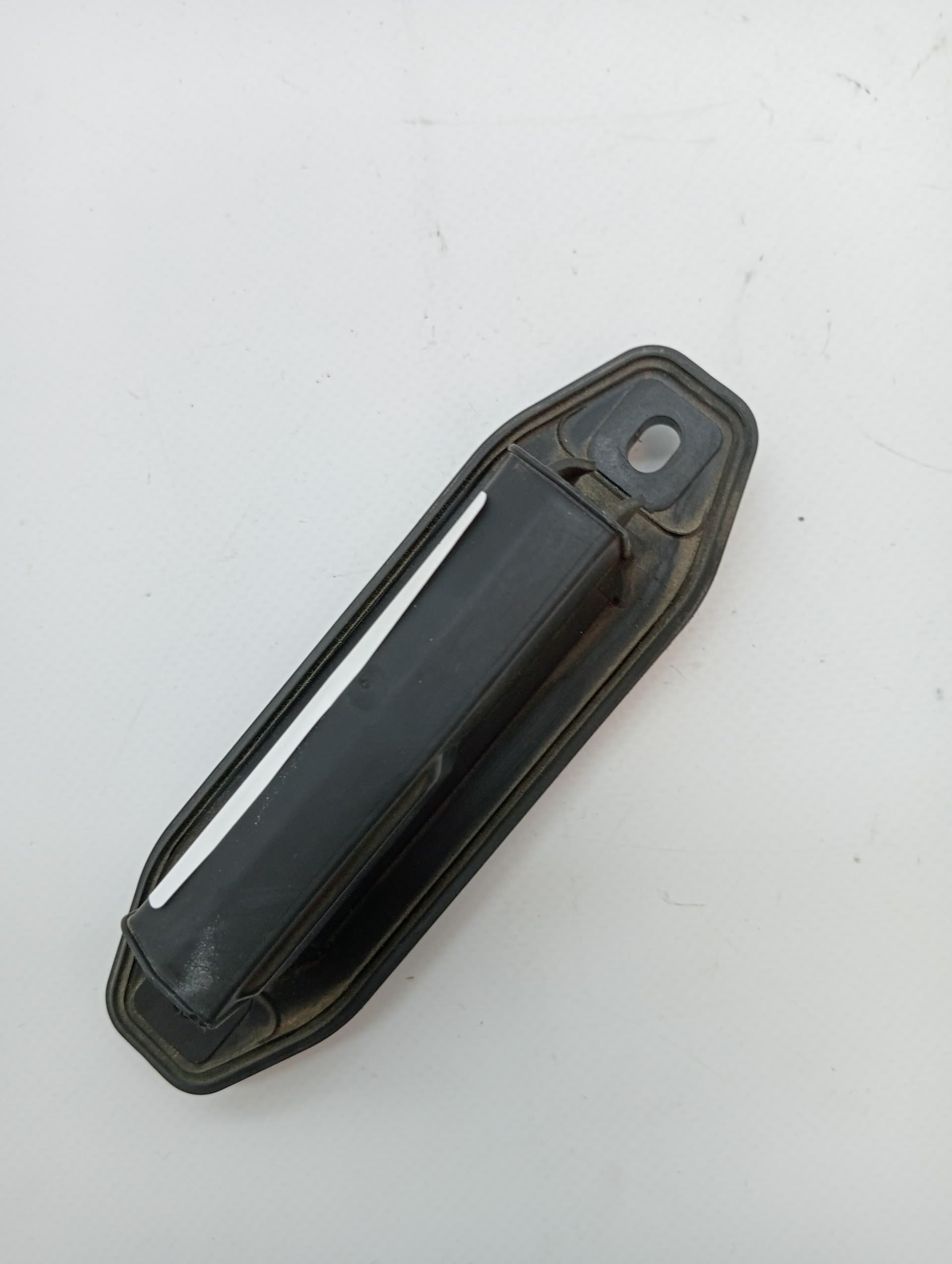 Maneta exterior porton TOYOTA AURIS TOURING SPORTS (E18) 3