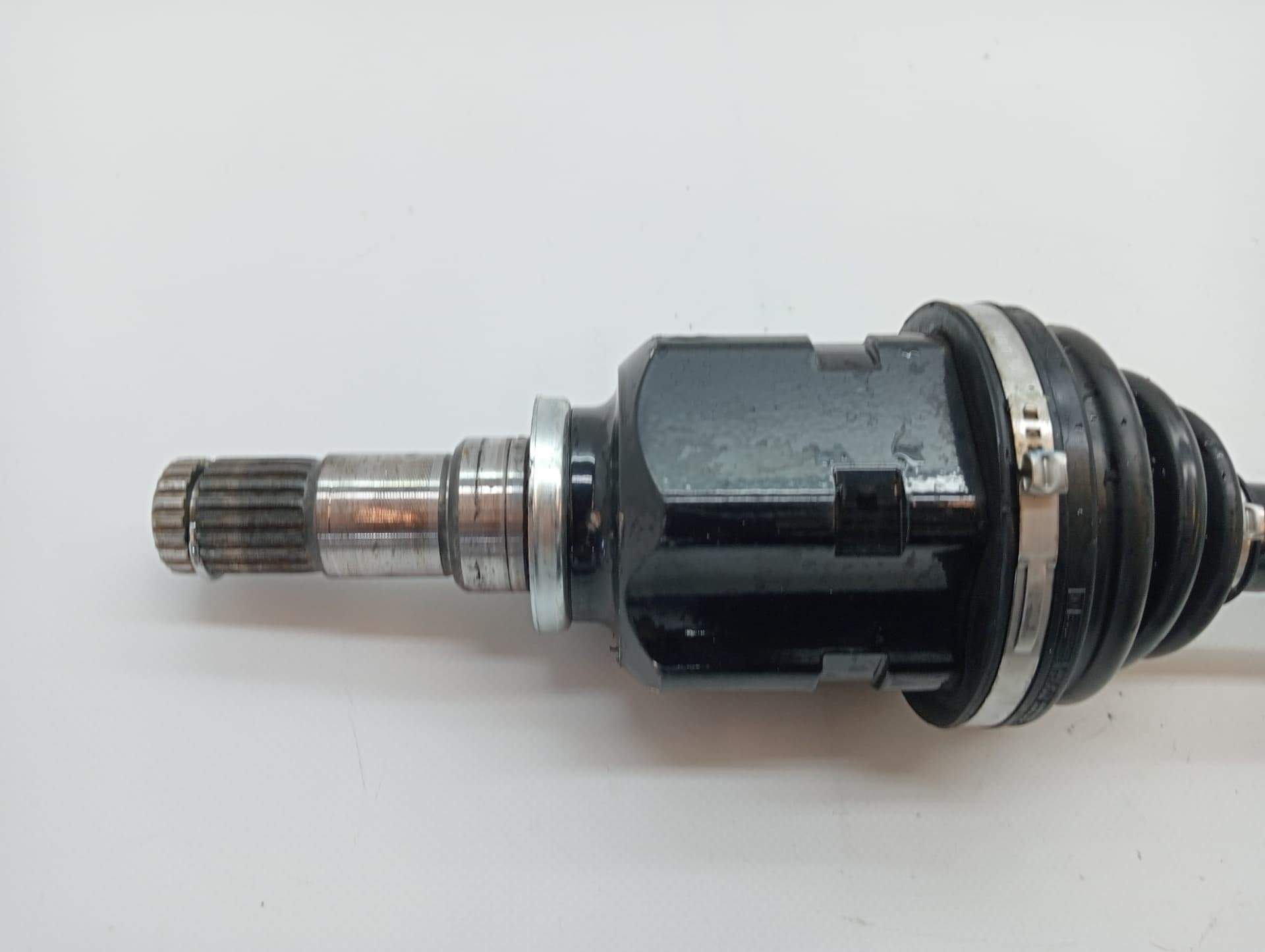 Transmision delantera izquierda TOYOTA AURIS TOURING SPORTS (E18) 3