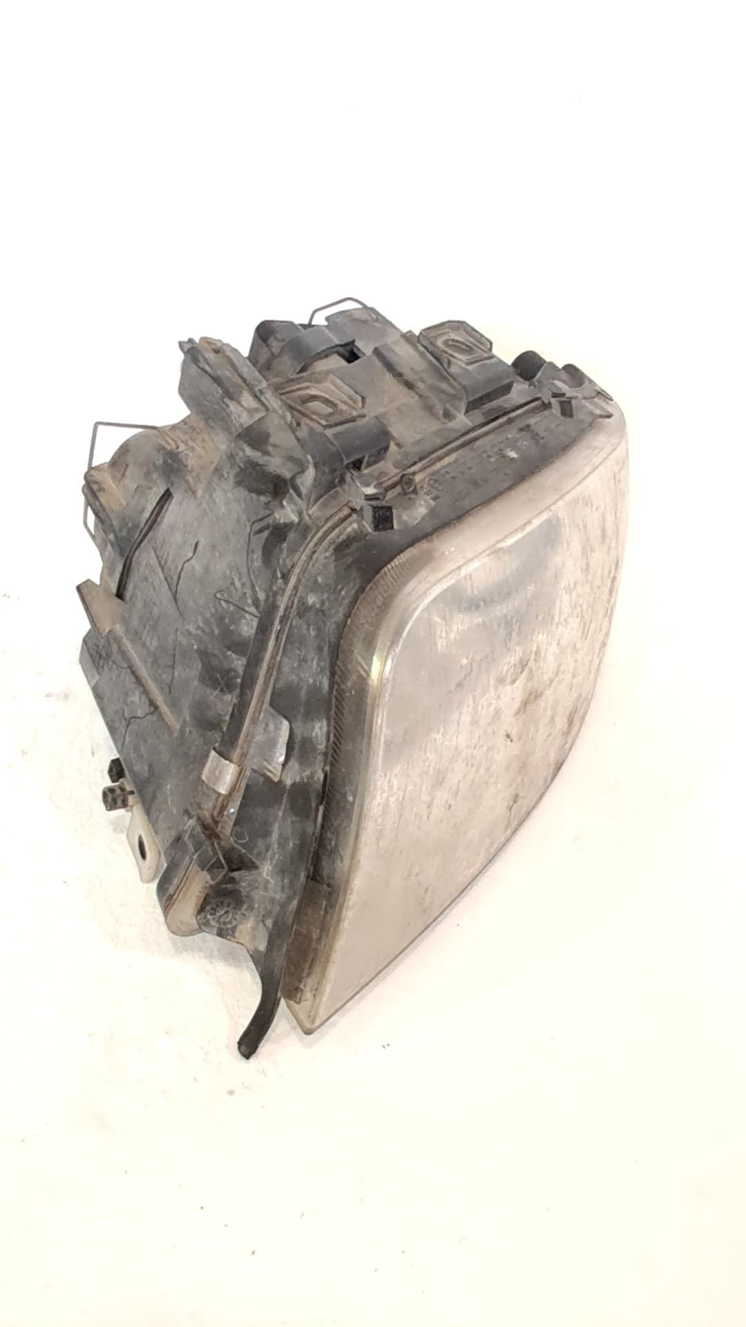 Faro izquierdo AUDI A6 BERLINA (4B2) 3