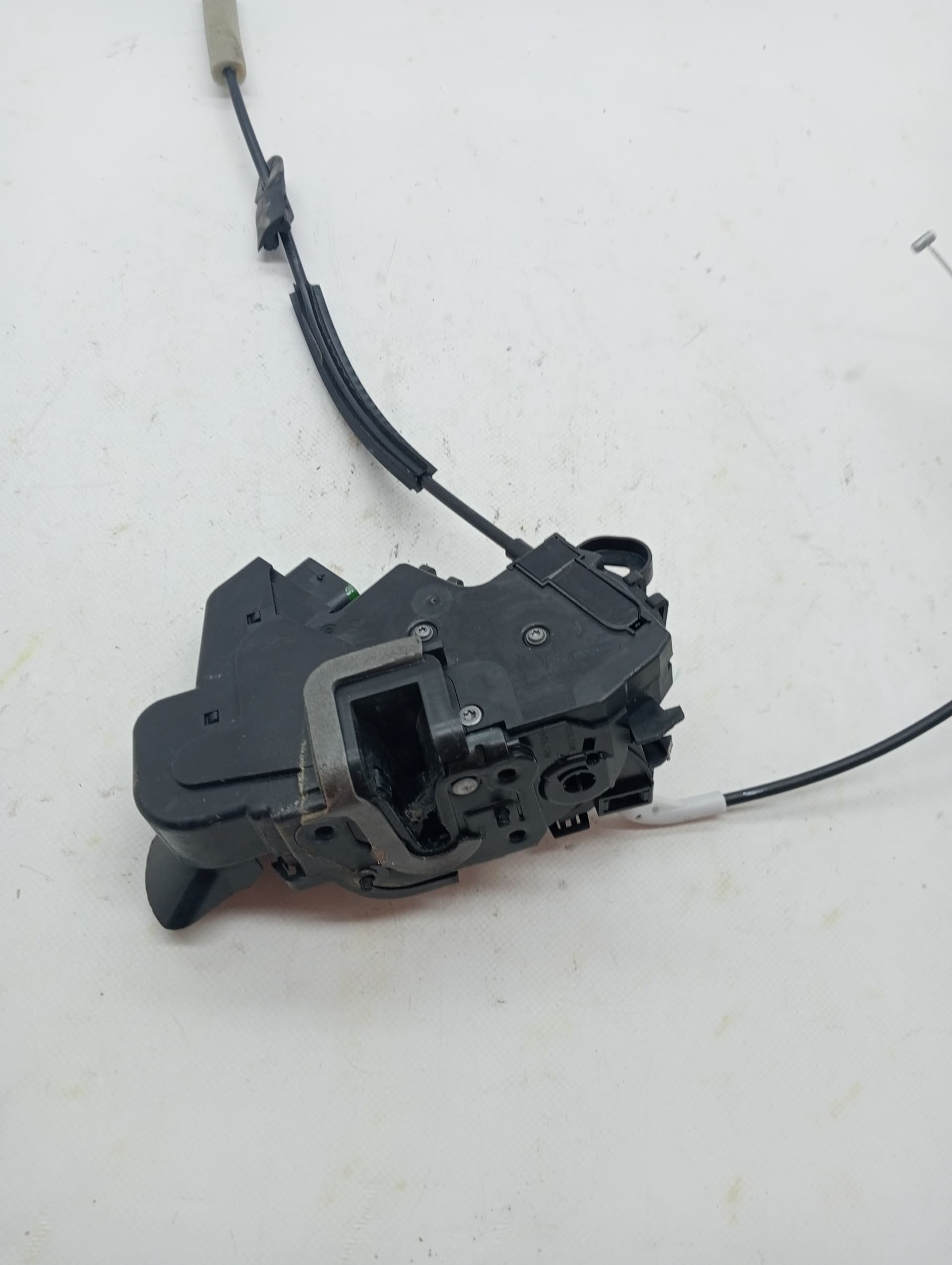 Cerradura puerta delantera izquierda CITROEN CITROËN C4 III (BA_, BB_, BC_) 2