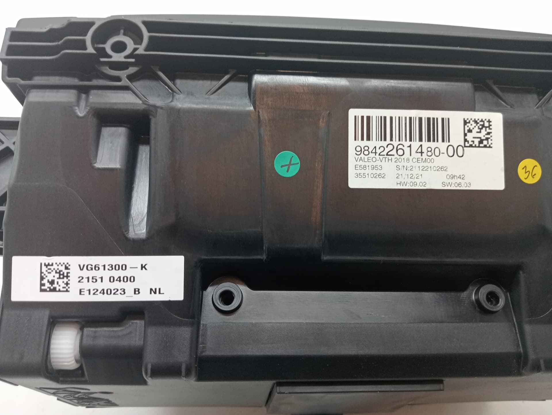 Cuadro instrumentos CITROEN CITROËN C4 III (BA_, BB_, BC_) 2