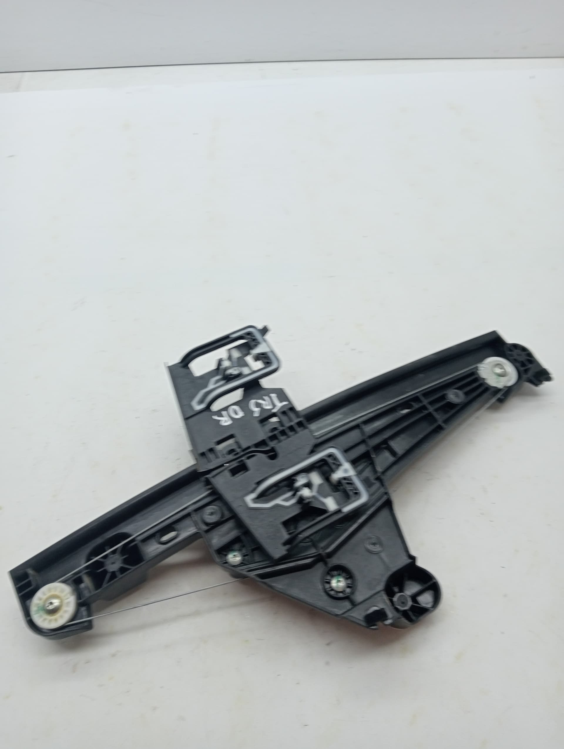 Elevalunas trasero derecho CITROEN CITROËN C4 III (BA_, BB_, BC_) 2