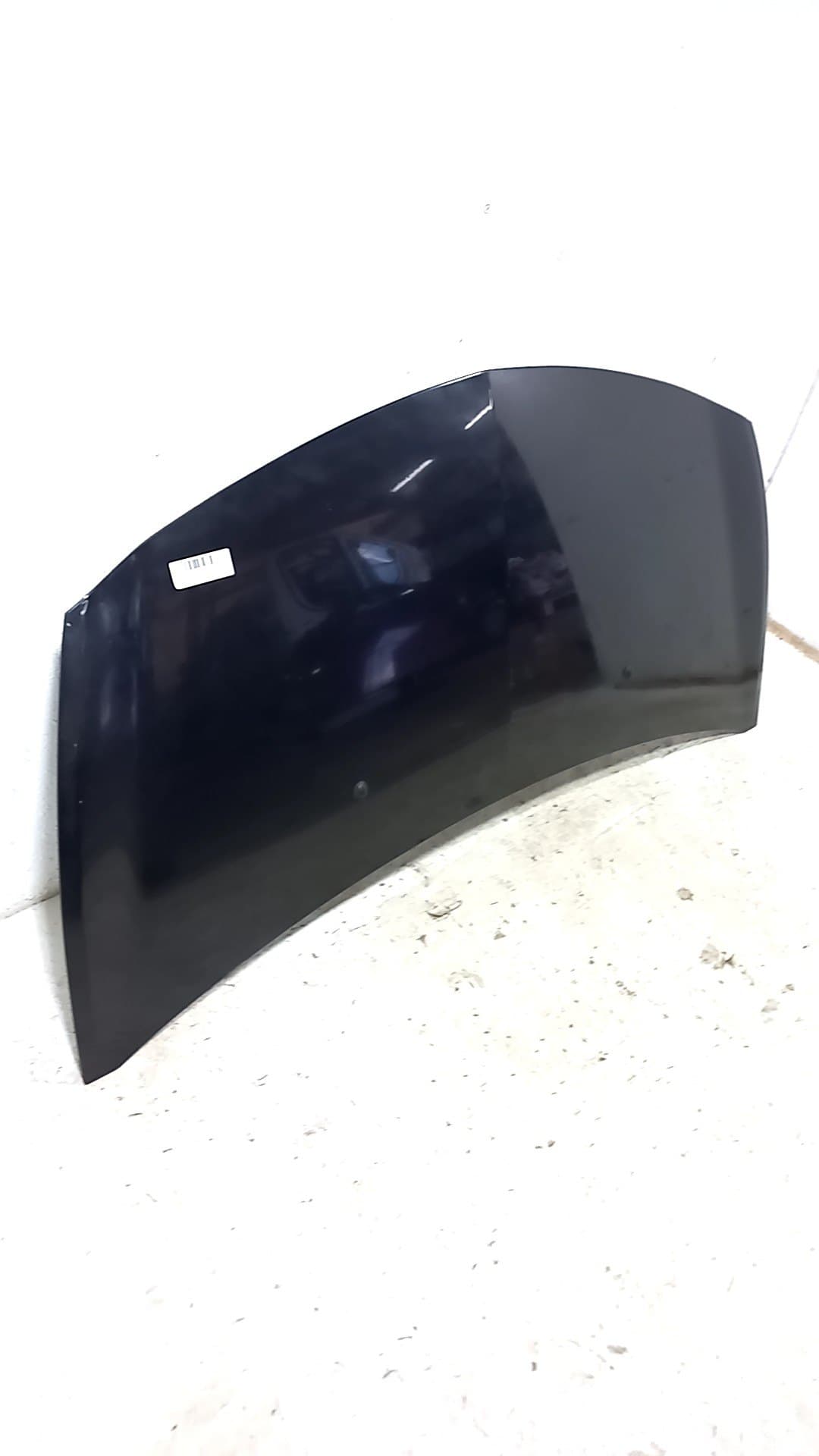 Capot RENAULT CLIO III 4