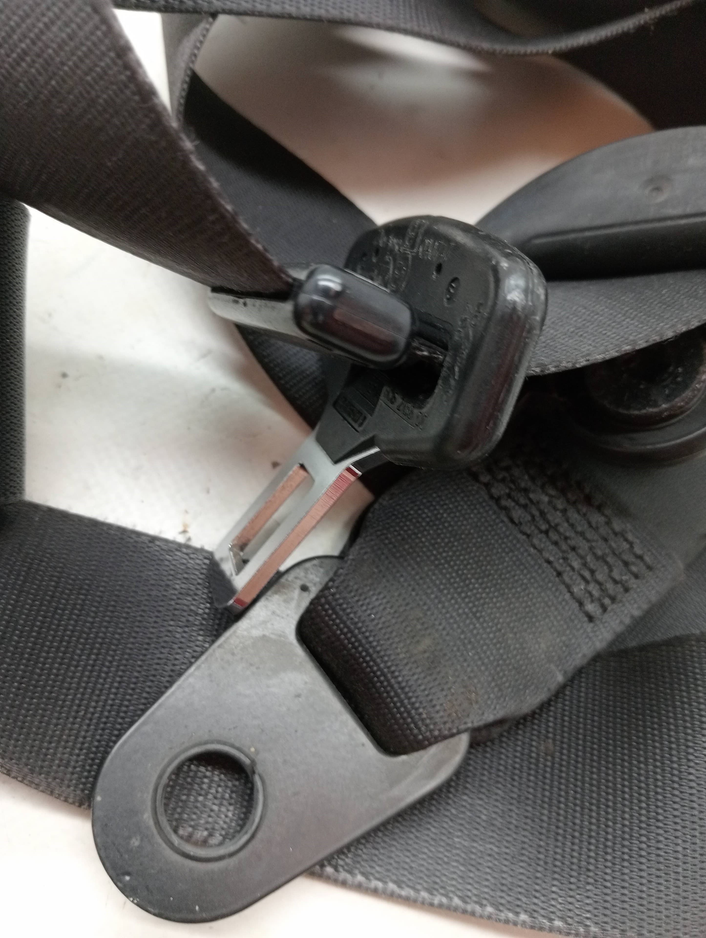 Cinturon seguridad delantero izquierdo MINI CLUBMAN (R55) 3