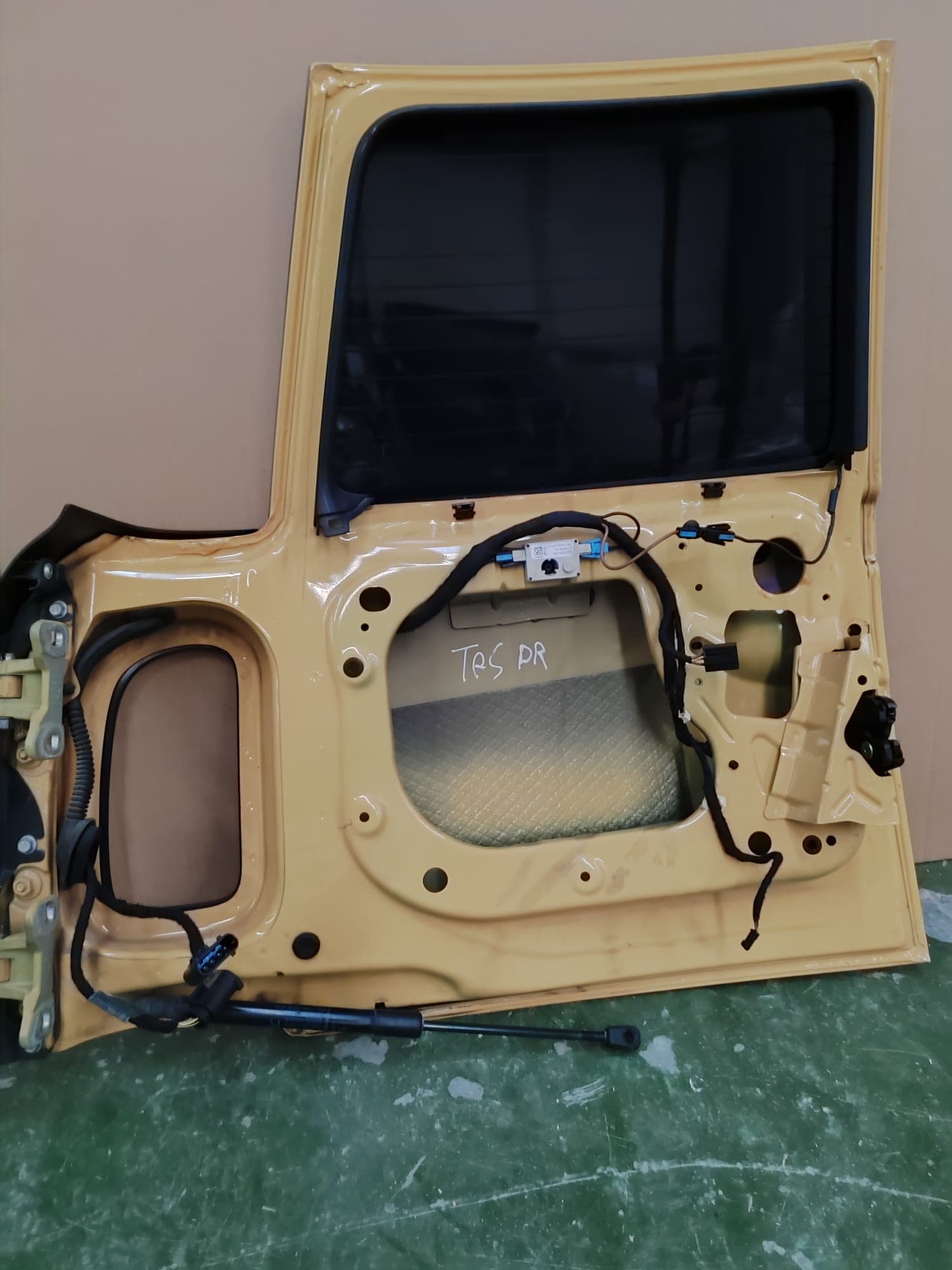 Porton trasero derecho MINI CLUBMAN (R55) 2