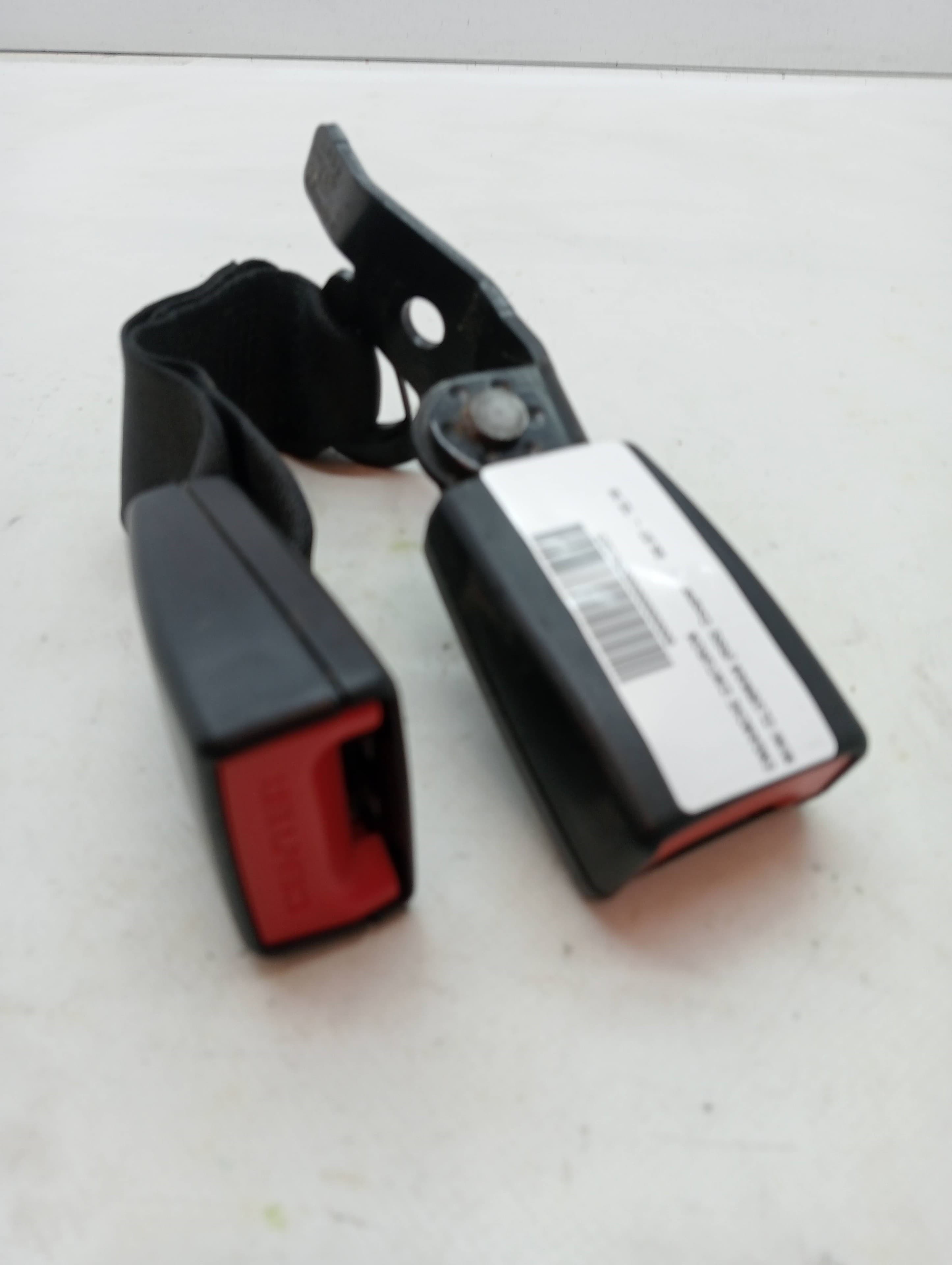 Enganche cinturon MINI CLUBMAN (R55) 3