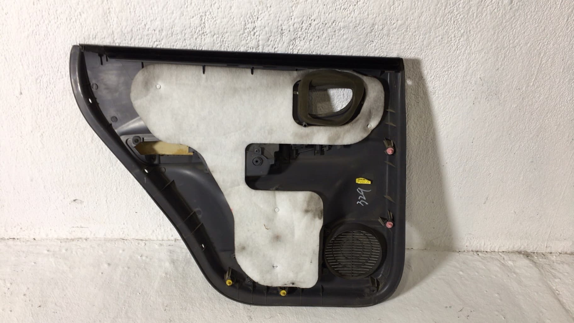 Guarnecido puerta trasera derecha HYUNDAI TUCSON (JM) 2