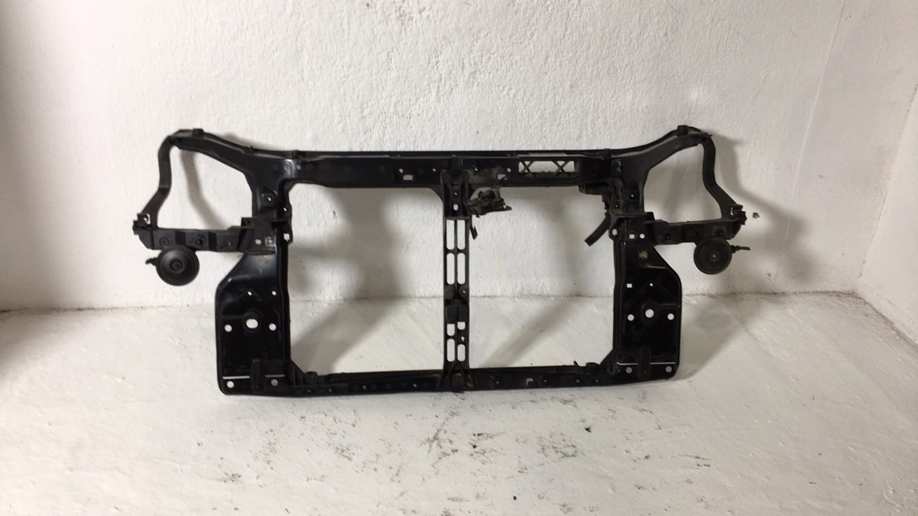 Soporte radiadores HYUNDAI TUCSON (JM)