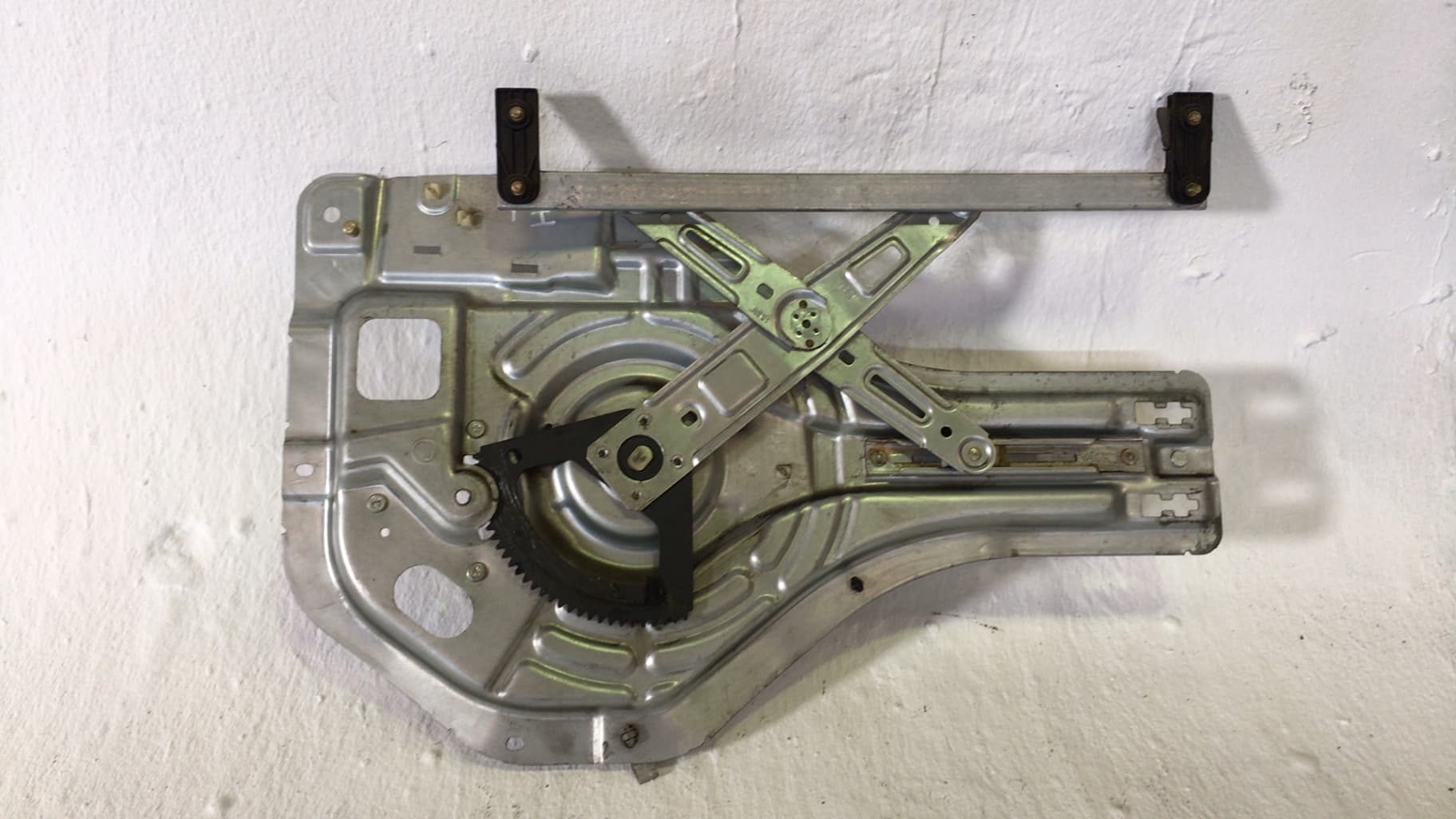 Elevalunas trasero izquierdo HYUNDAI TUCSON (JM) 2