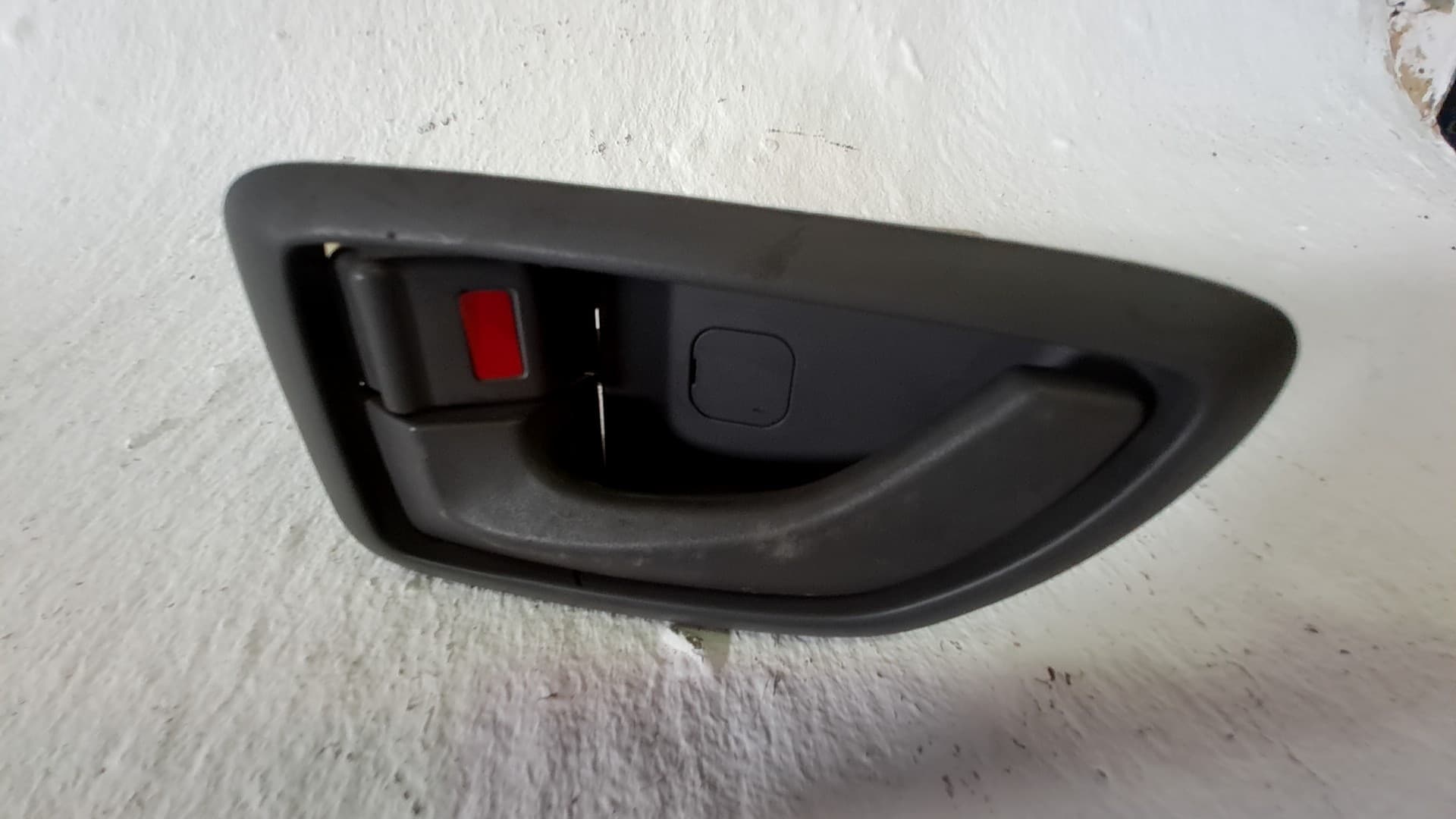 Maneta interior lateral izquierda HYUNDAI TUCSON (JM)
