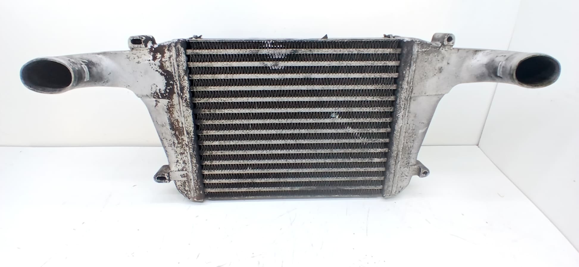 Intercooler NISSAN ATLEON 2