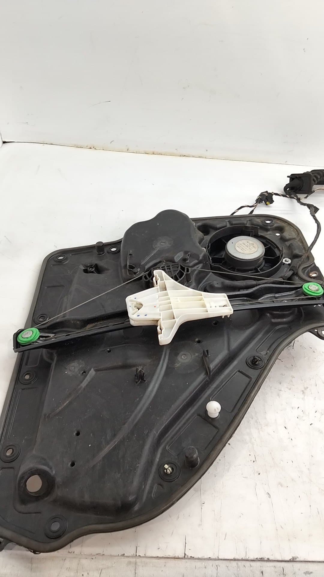 Elevalunas trasero derecho VOLKSWAGEN GOLF V BERLINA (1K1) 3