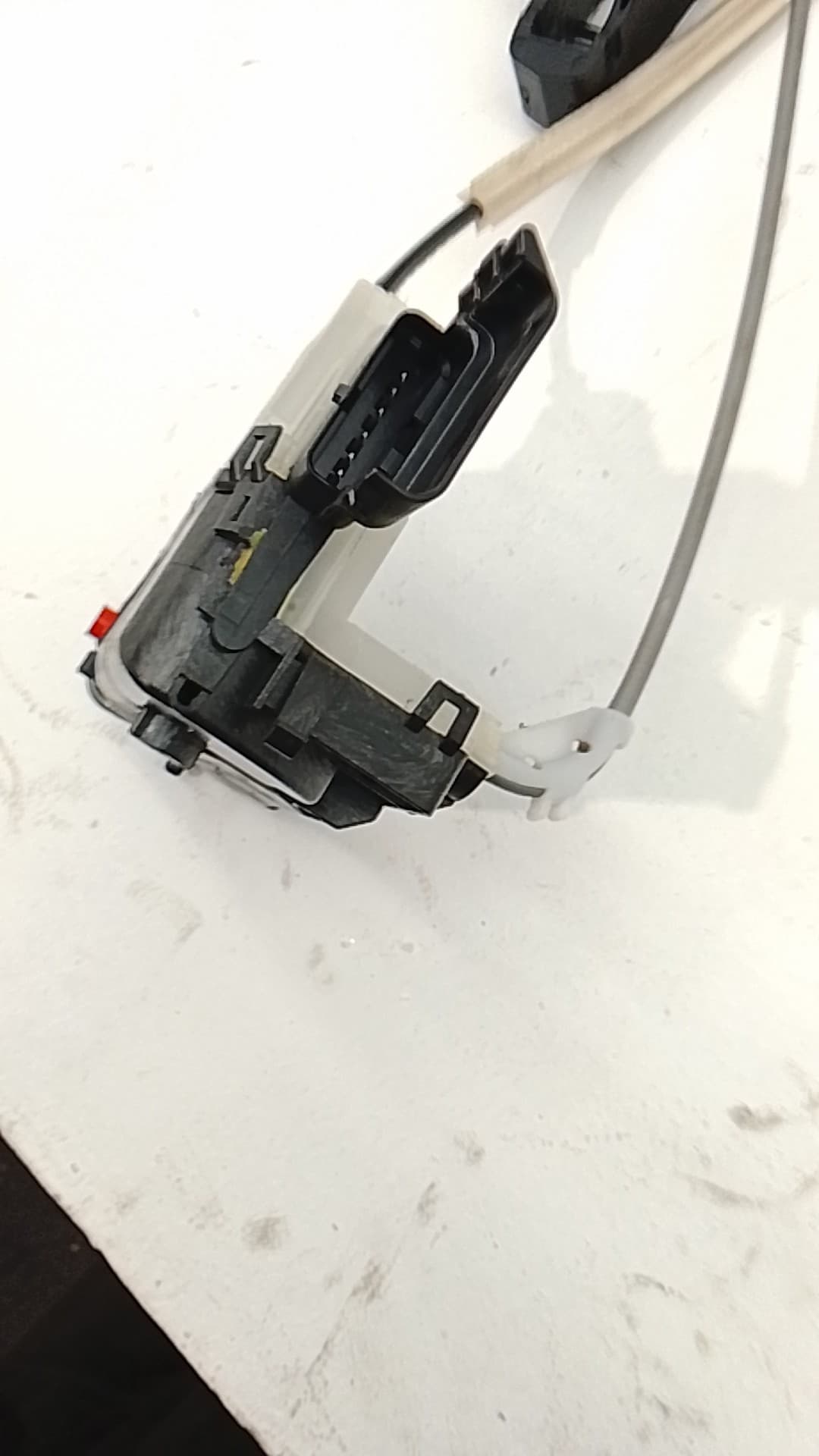 Cerradura puerta delantera izquierda CITROEN C-ELYSÉE 3