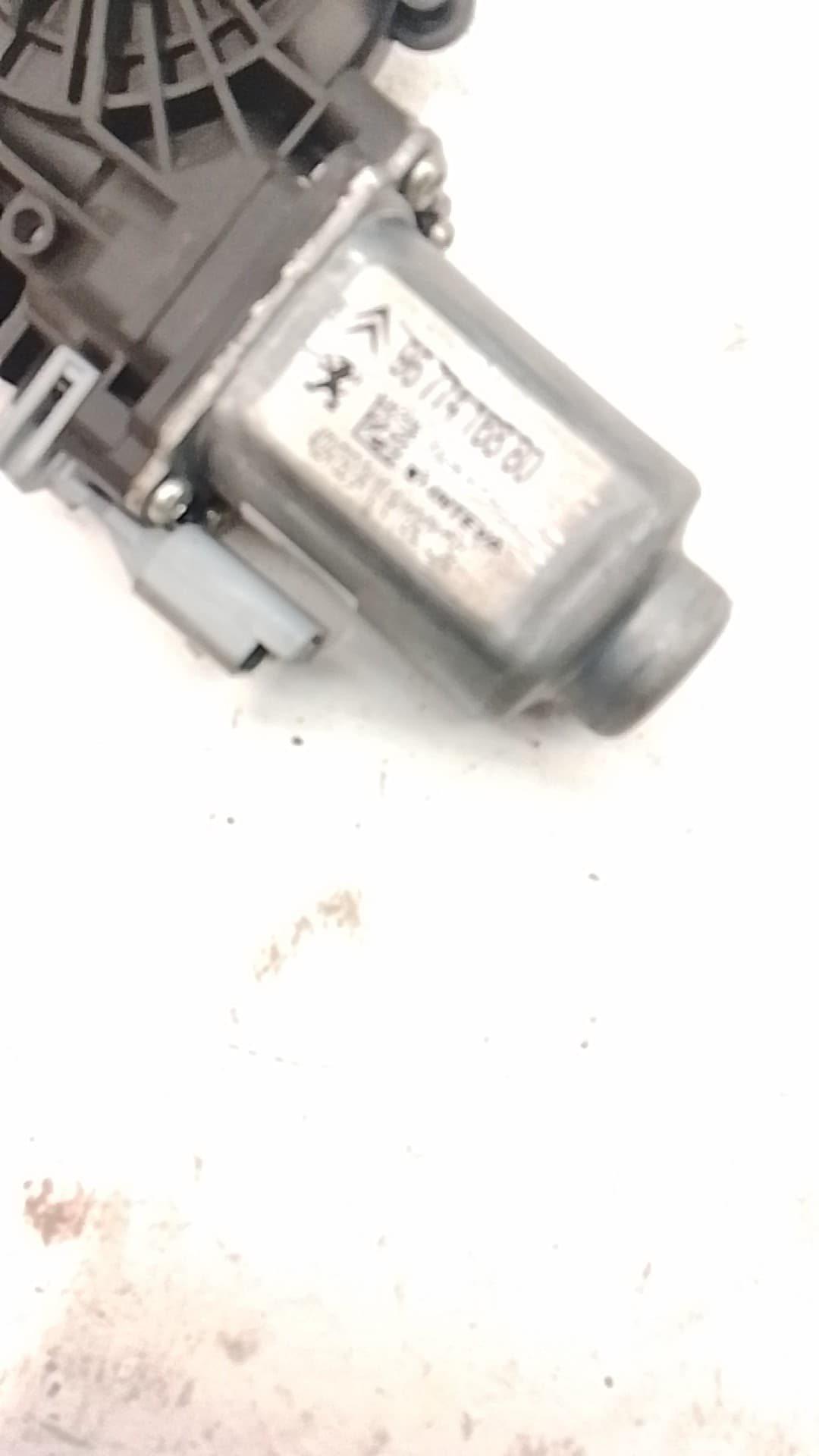 Motor elevalunas delantero derecho CITROEN C-ELYSÉE 3