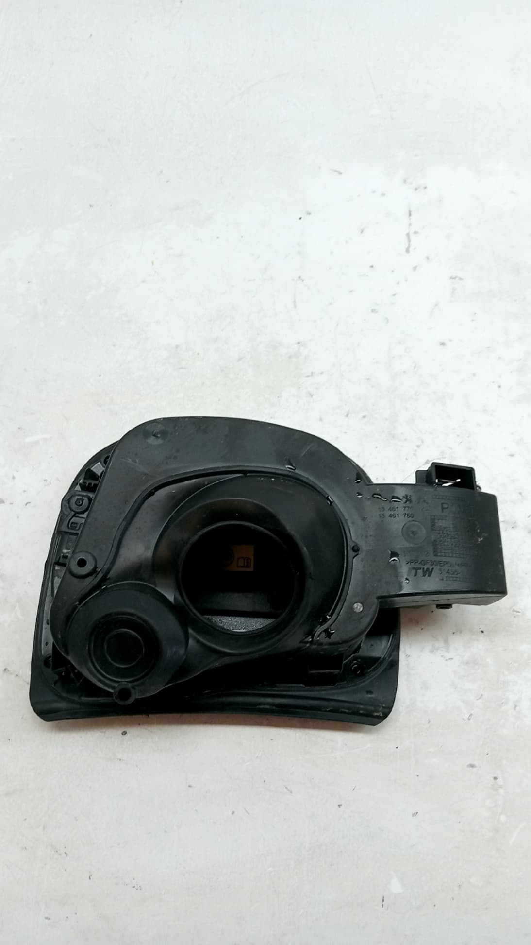 Tapa exterior combustible CITROEN C3 AIRCROSS 2