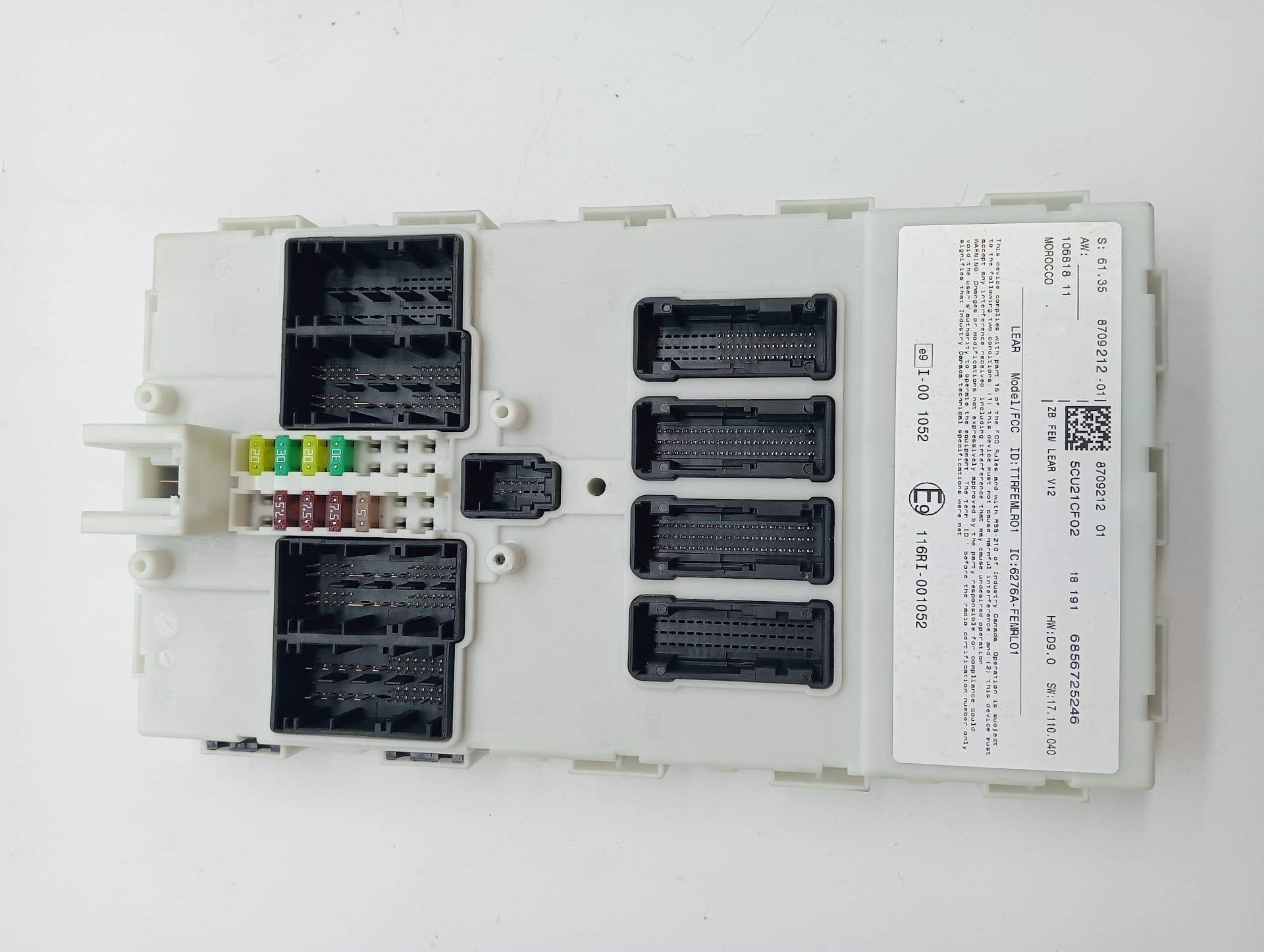 Caja reles / fusibles BMW SERIE 1 LIM 3