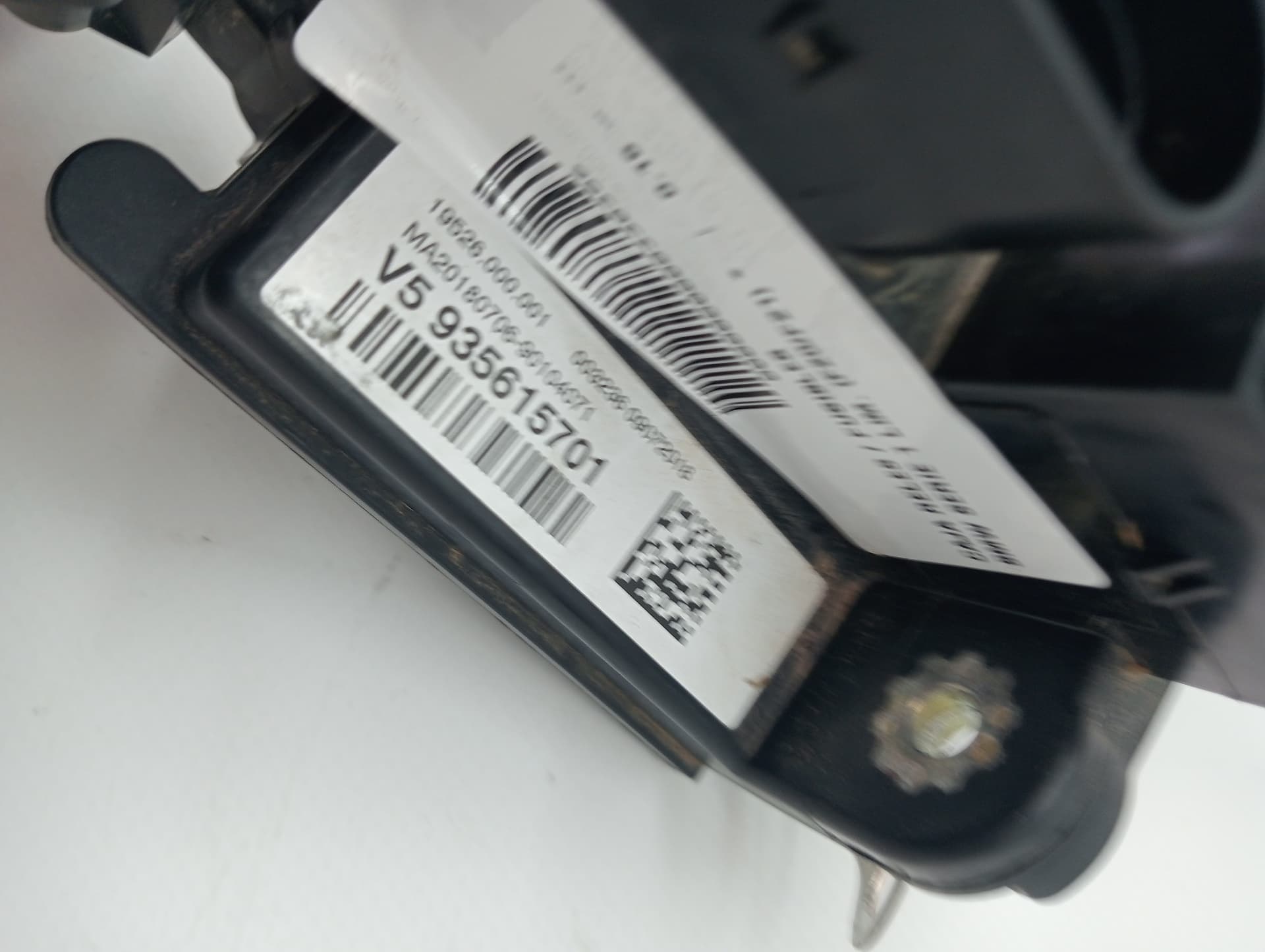 Caja reles / fusibles BMW SERIE 1 LIM 2