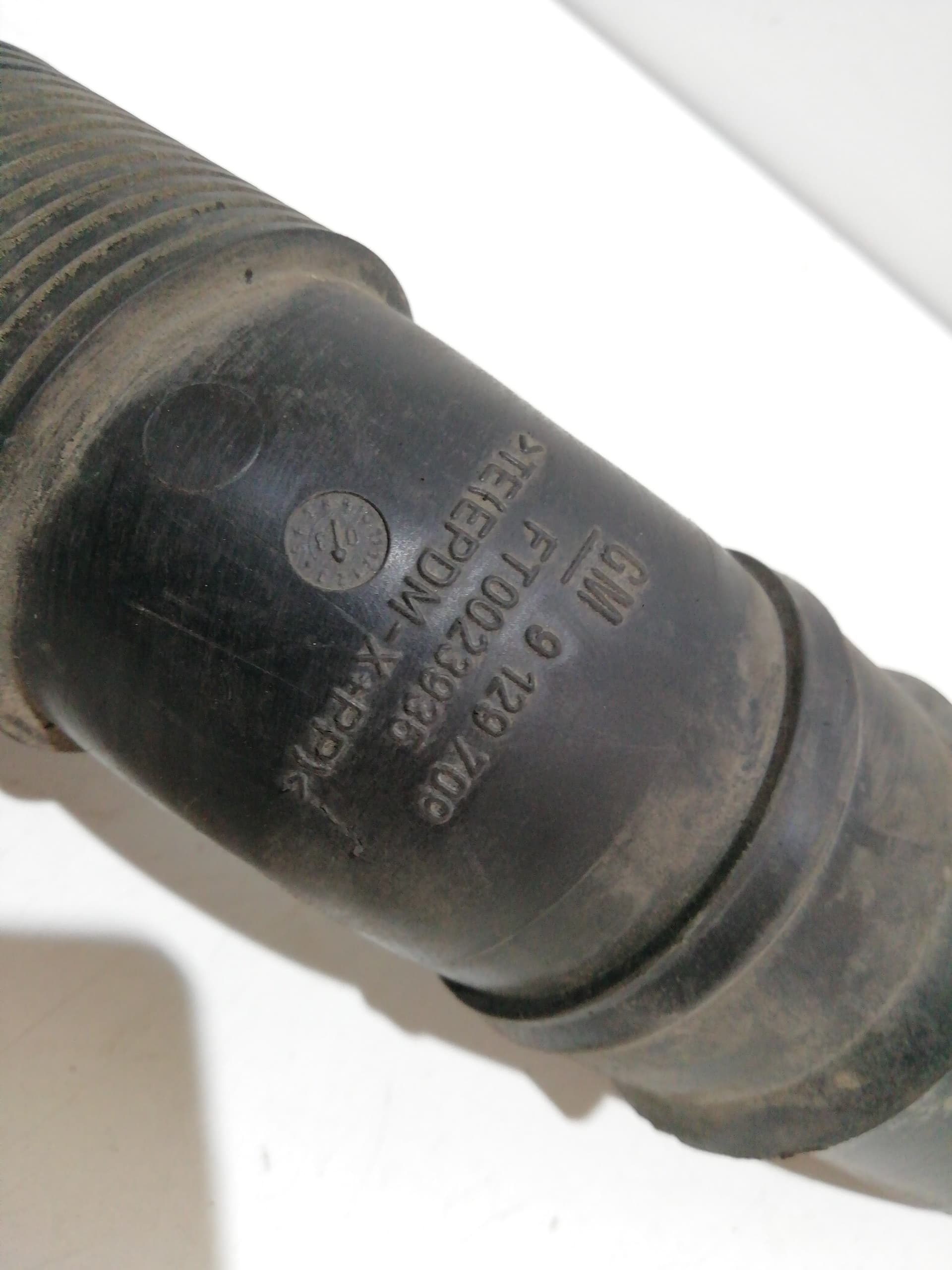 Tubo FORD TRANSIT CONNECT (TC7) 4