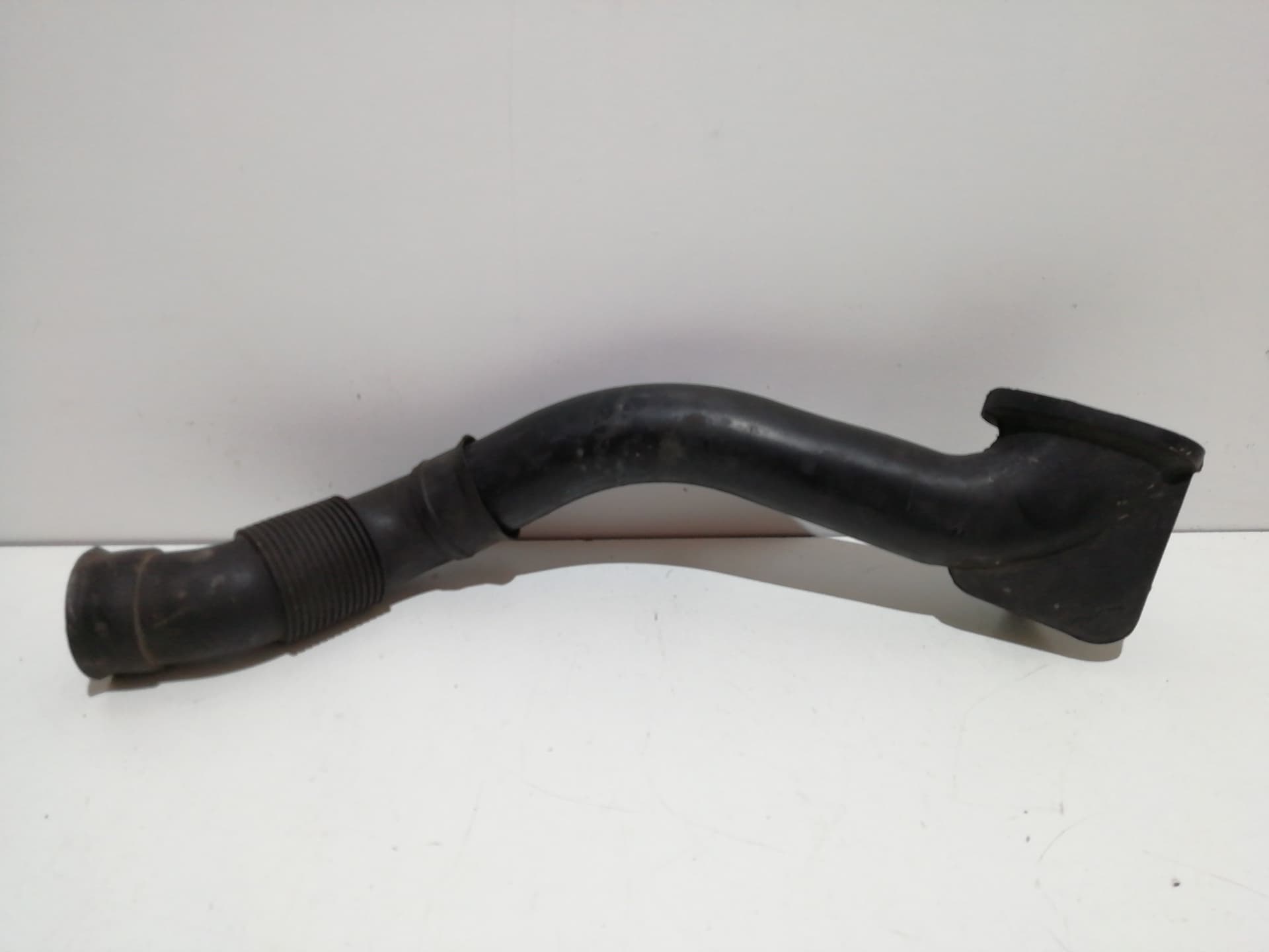Tubo FORD TRANSIT CONNECT (TC7) 2