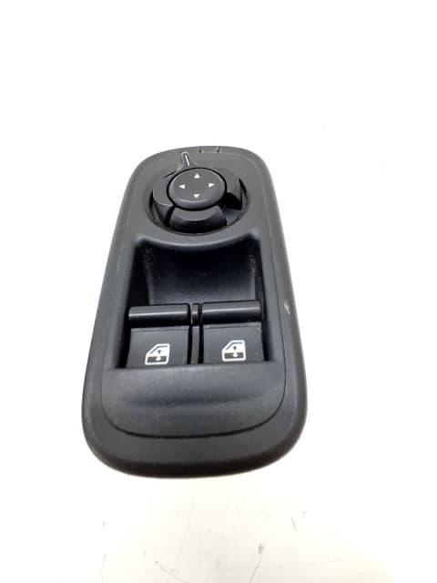 Mando elevalunas delantero izquierdo FIAT 500E