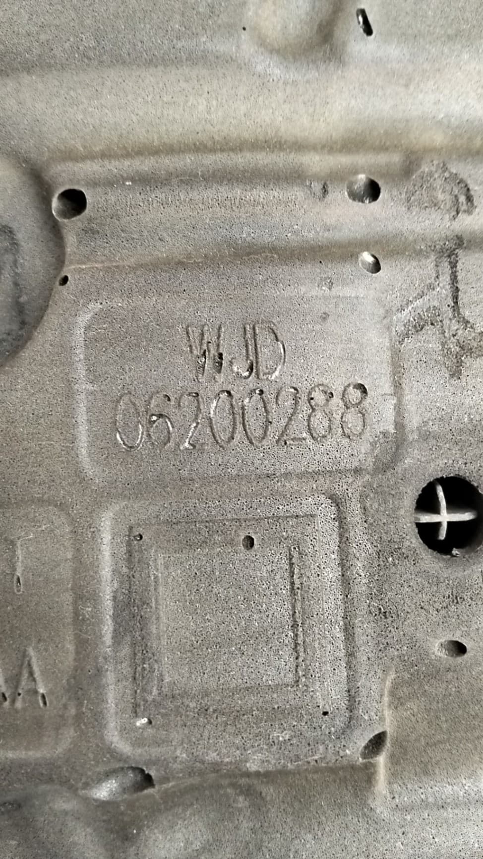 Tapa motor VOLKSWAGEN SHARAN (7N1, 7N2) 2