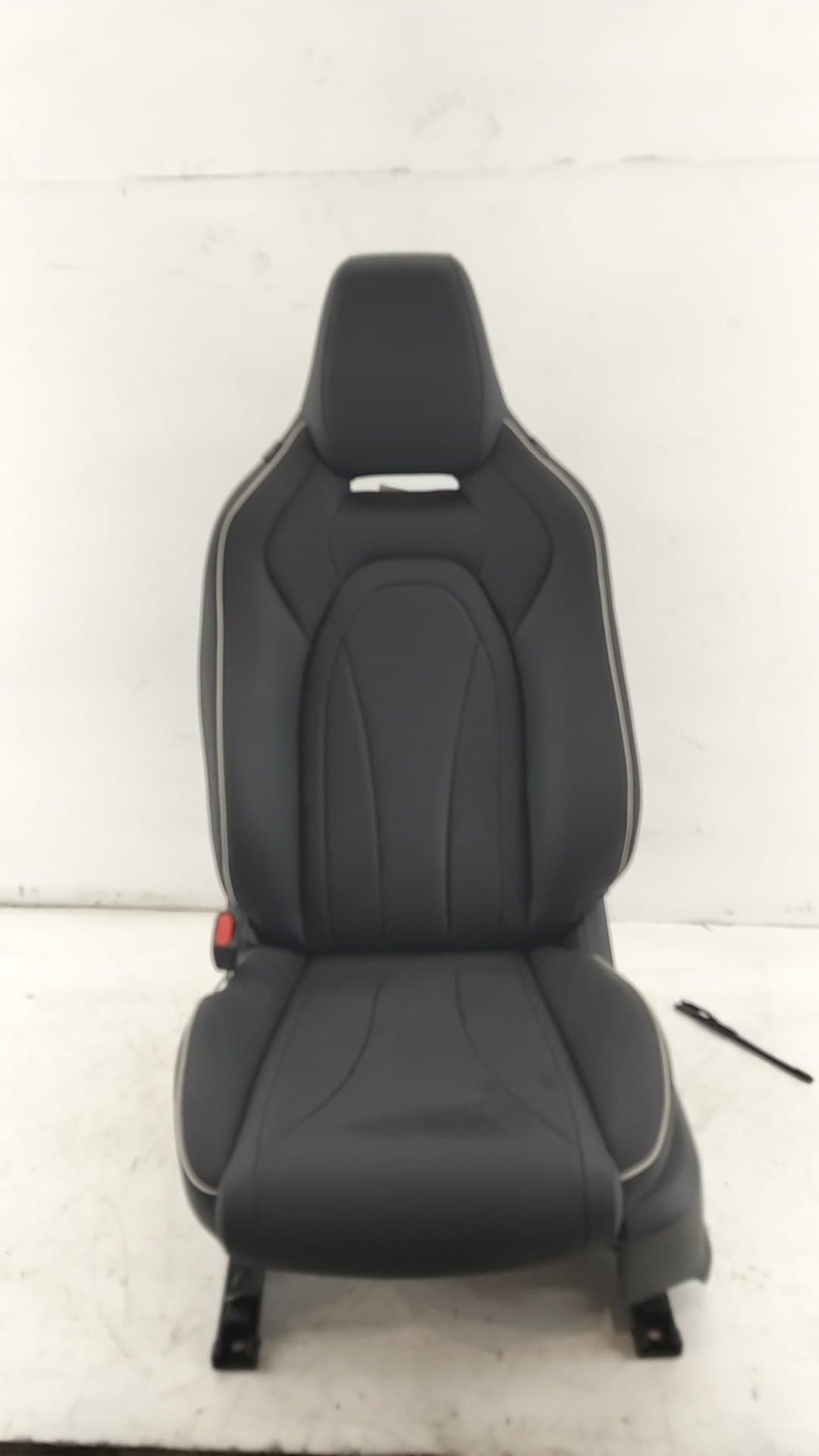 Asiento delantero izquierdo OMODA 5 3