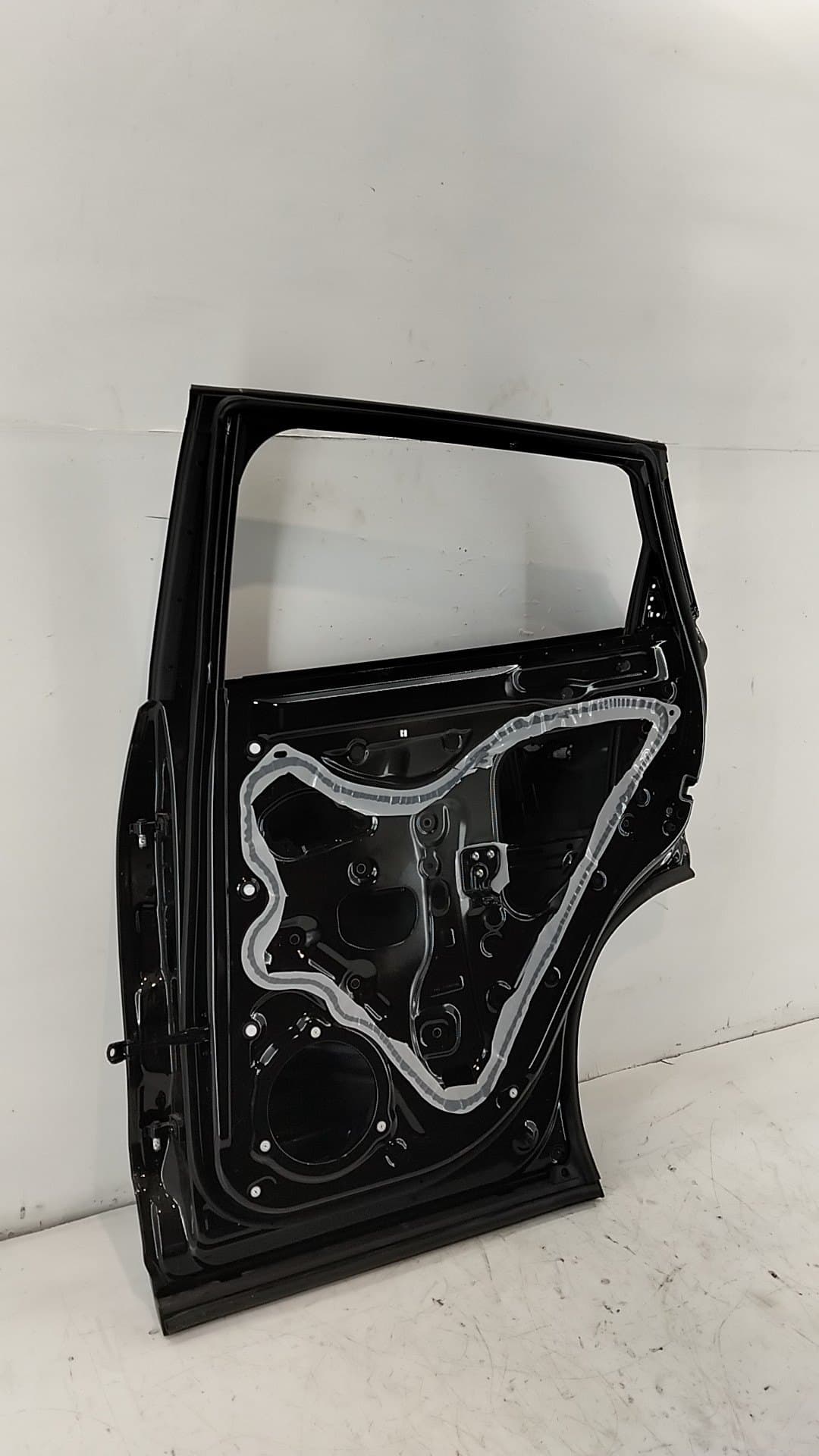 Puerta trasera derecha OMODA 5 2