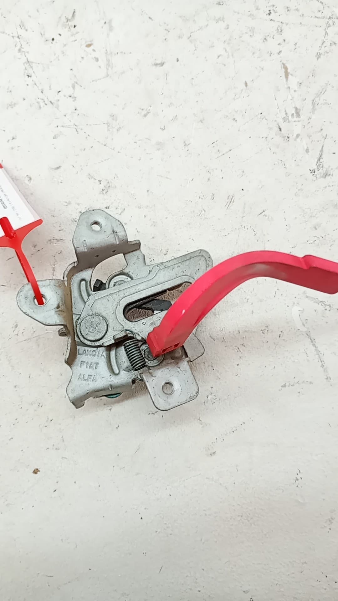 Cerradura capot FIAT 500 L (330) 2