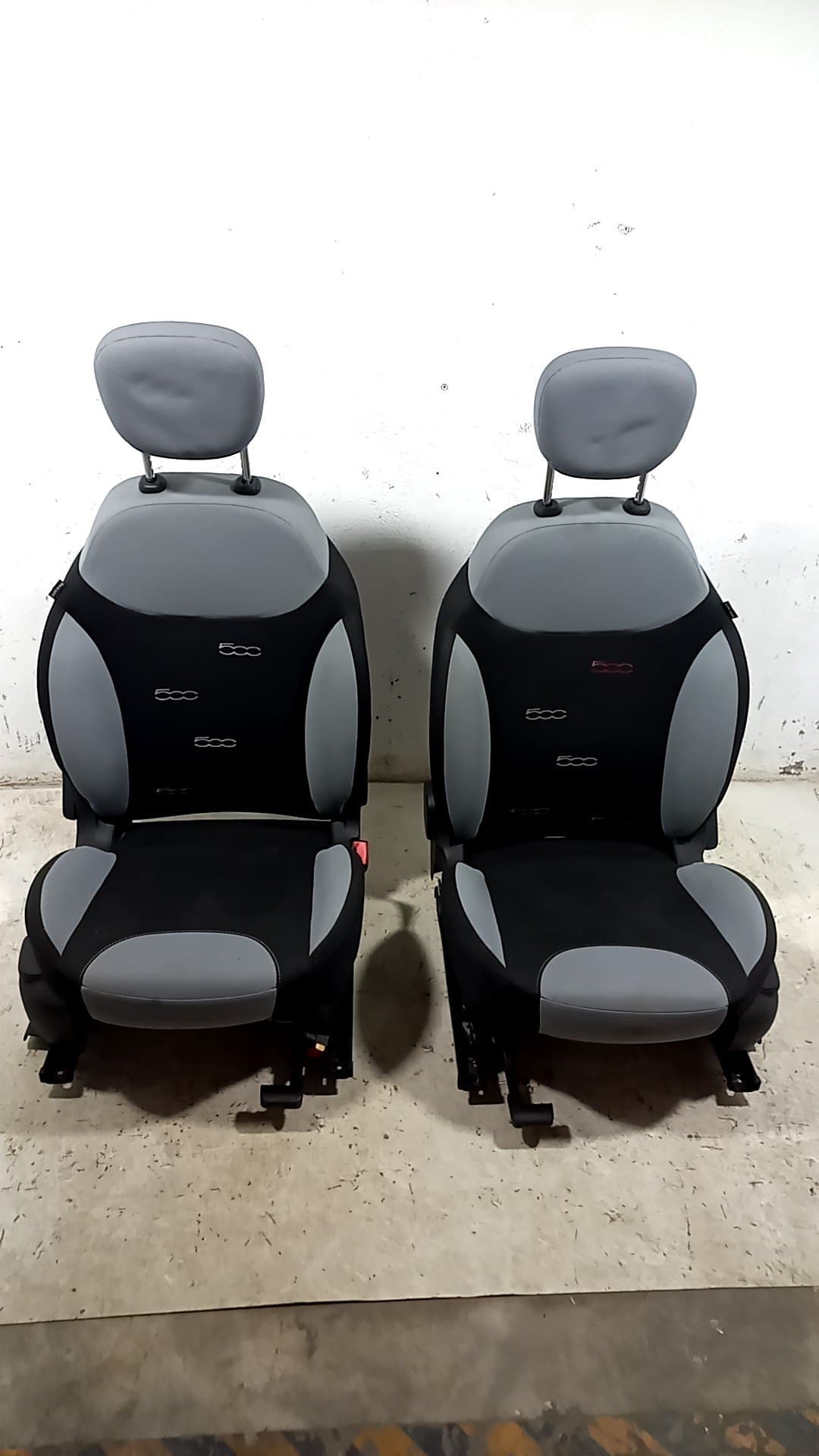 Juego asientos completo FIAT 500 L (330)