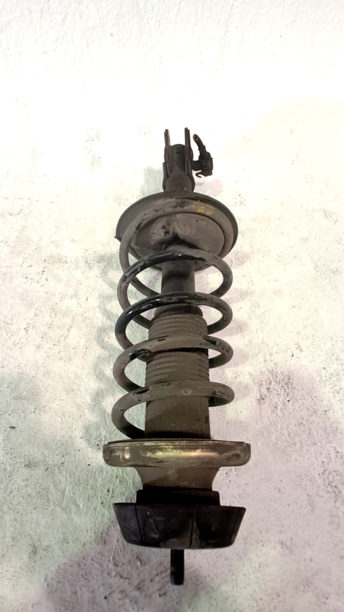 Amortiguador delantero derecho SUZUKI SWIFT SF BERLINA (EA)