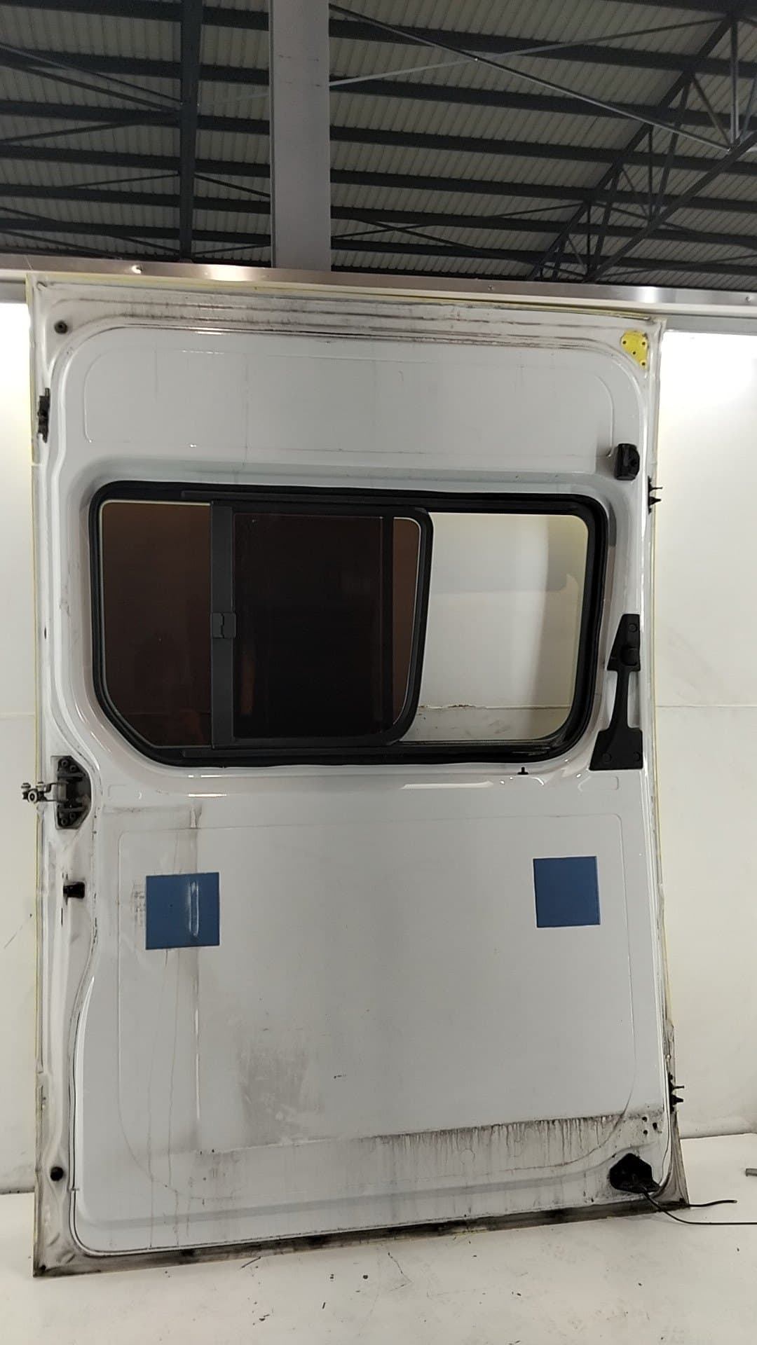 Puerta lateral corredera izquierda MERCEDES-BENZ SPRINTER 3,5-T FURGONETA (B906) 4