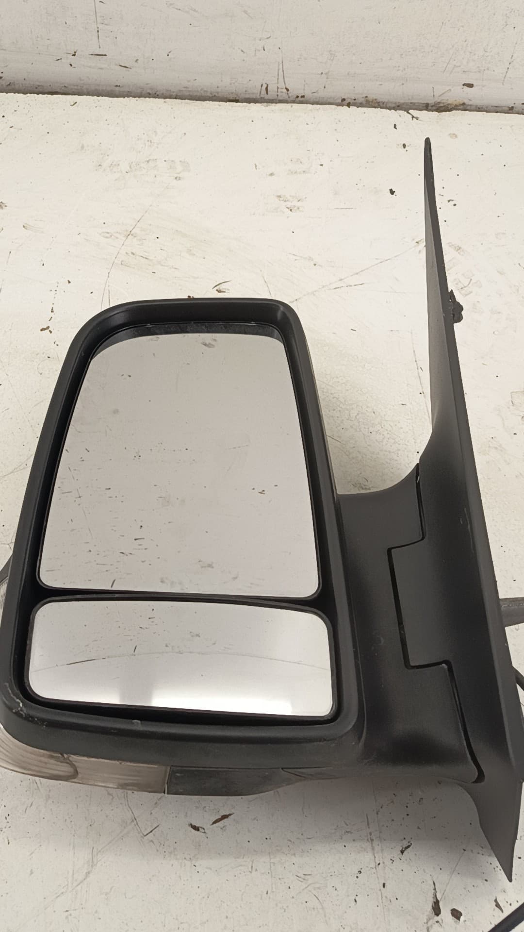 Retrovisor izquierdo MERCEDES-BENZ SPRINTER 3,5-T FURGONETA (B906) 2