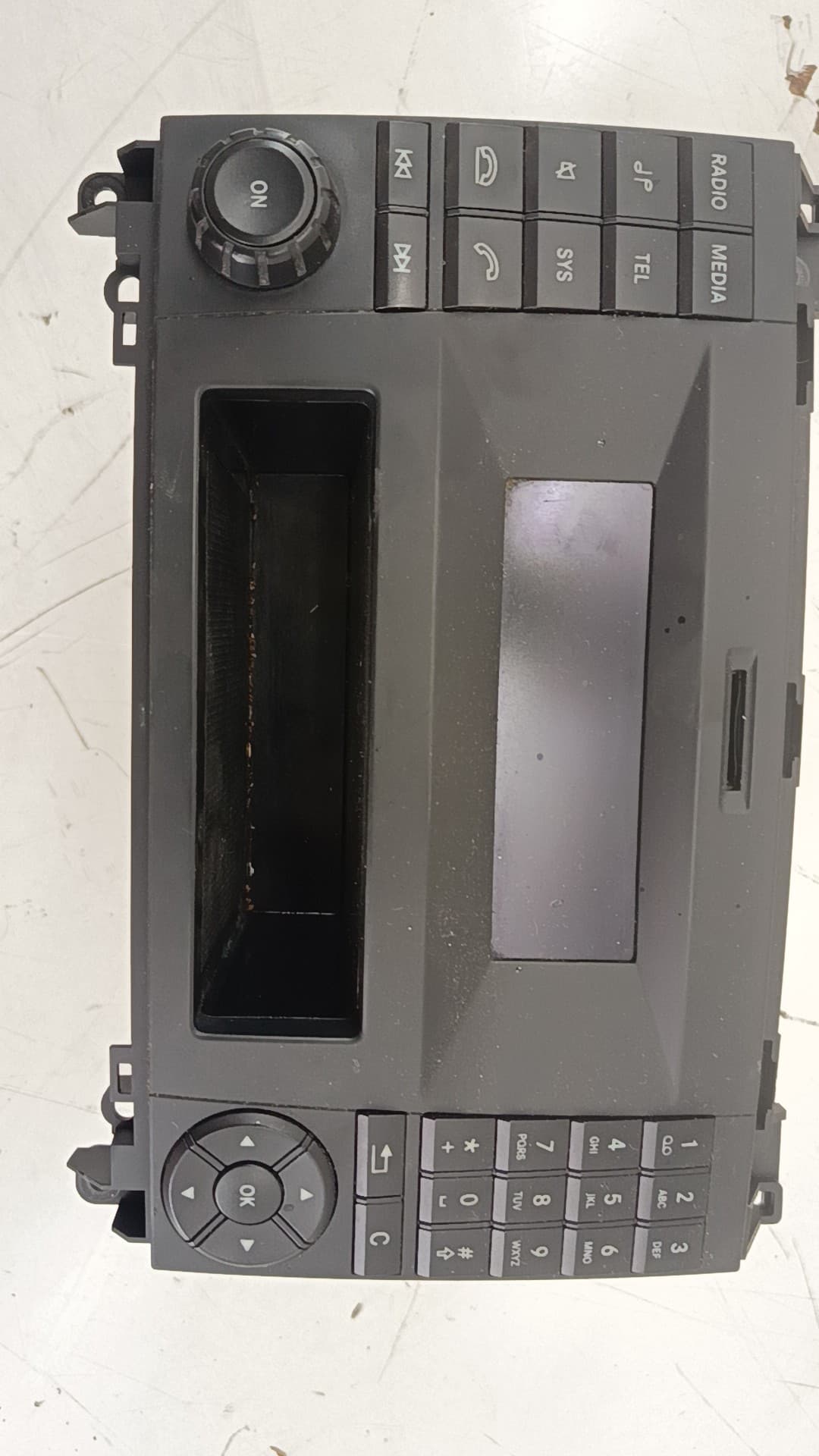 Sistema audio / radio cd MERCEDES-BENZ SPRINTER 3,5-T FURGONETA (B906)