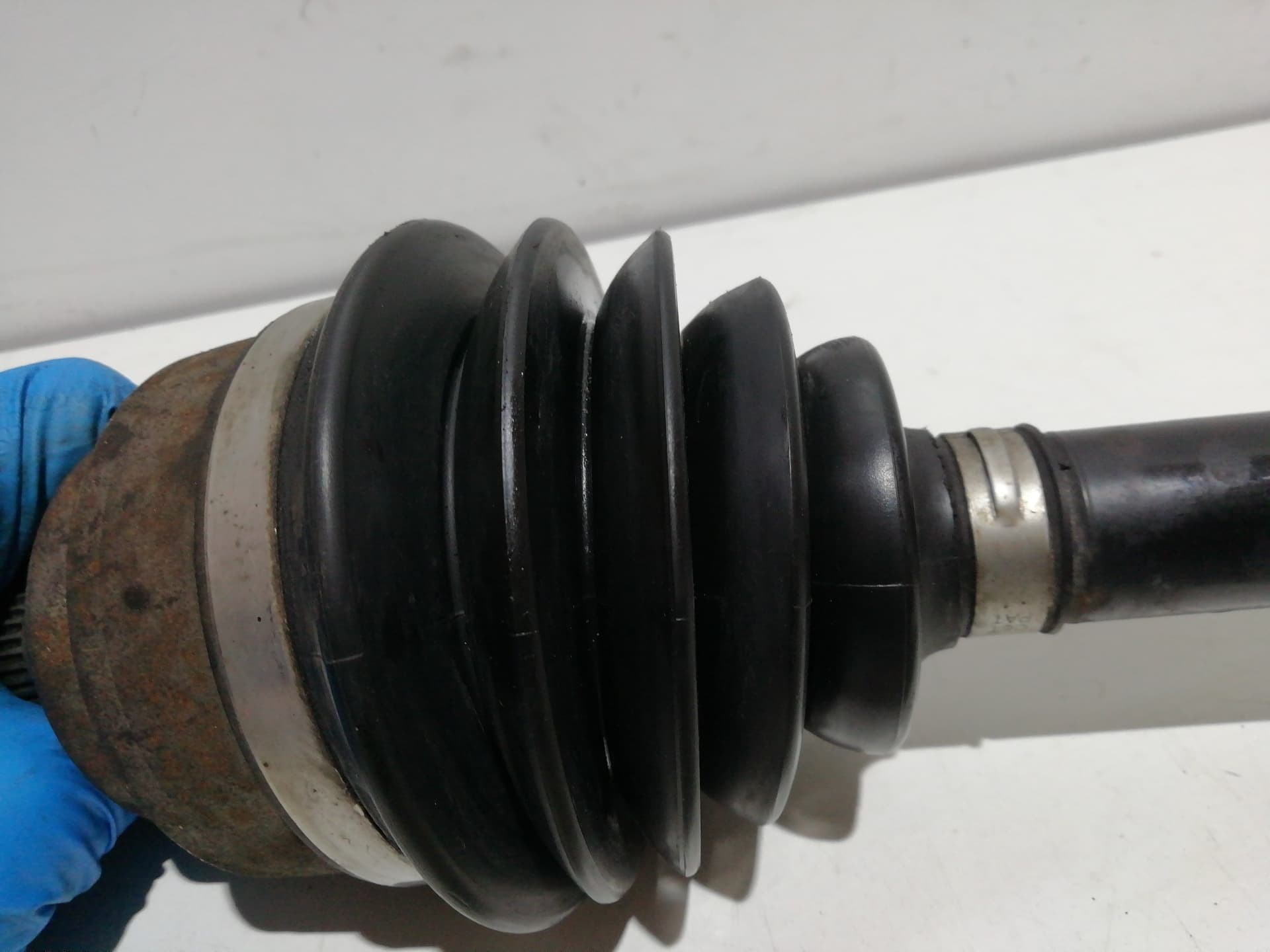 Transmision delantera izquierda OPEL ZAFIRA A 4