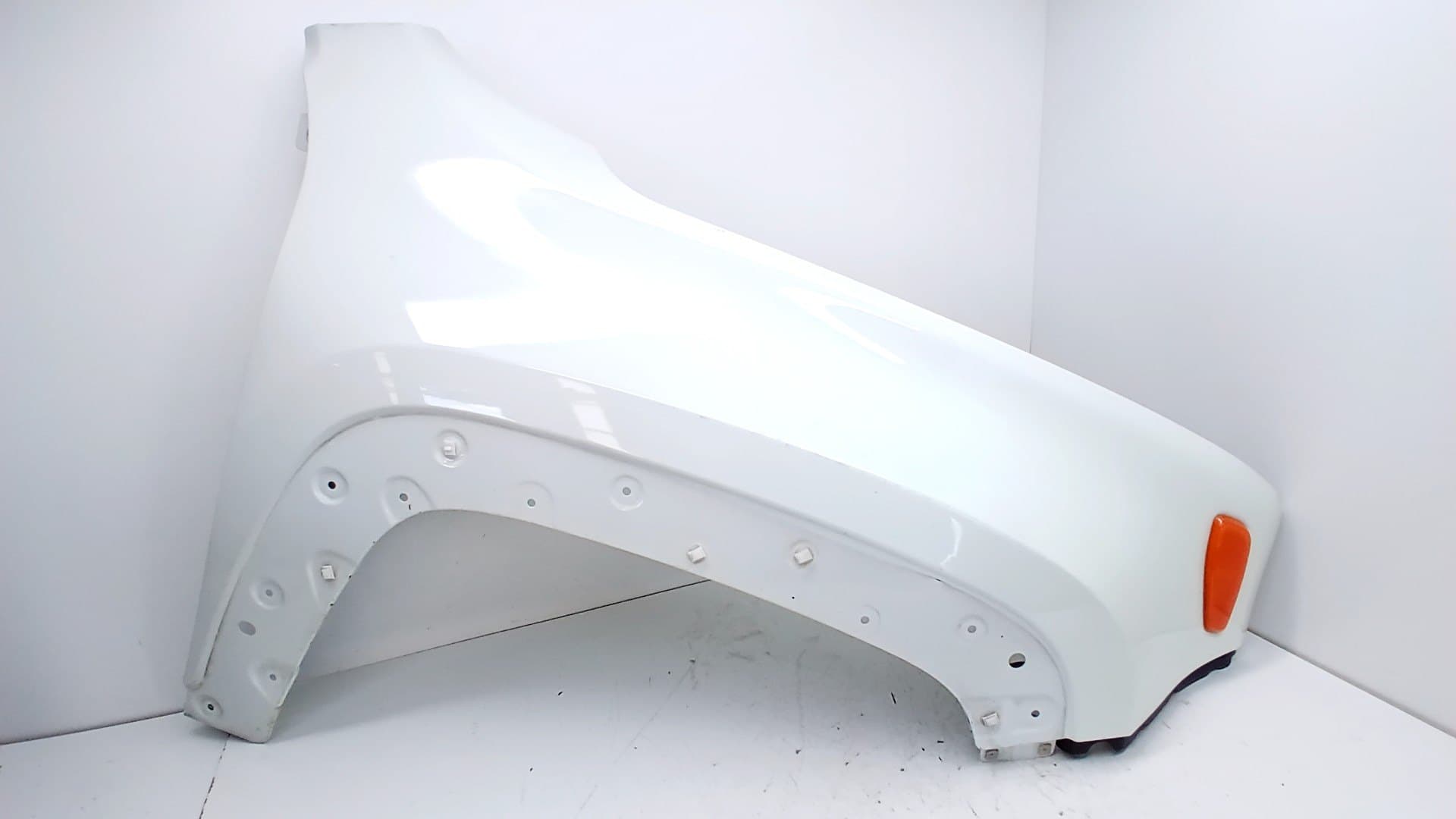 Aleta delantera derecha JEEP RENEGADE