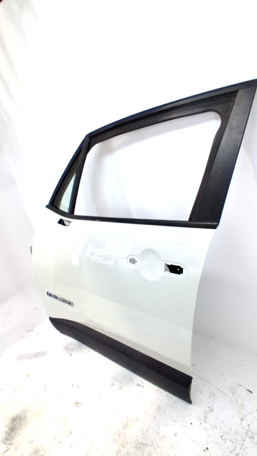 Puerta delantera izquierda JEEP RENEGADE 2