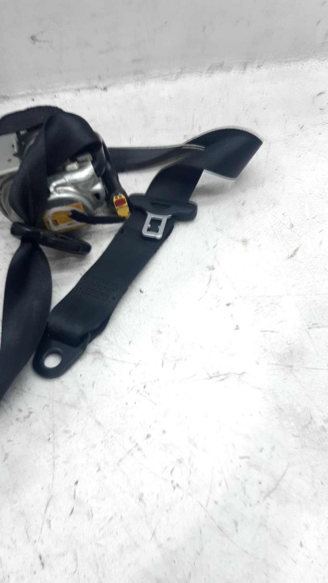 Cinturon seguridad delantero derecho JEEP RENEGADE 3