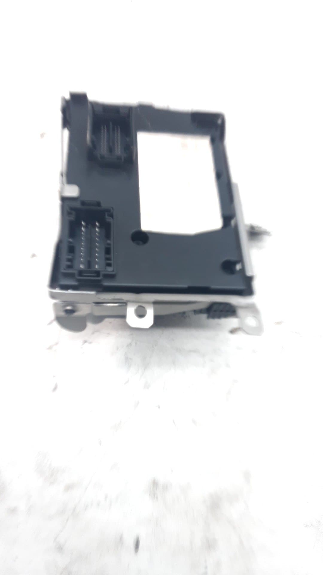Caja fusibles JEEP RENEGADE 3