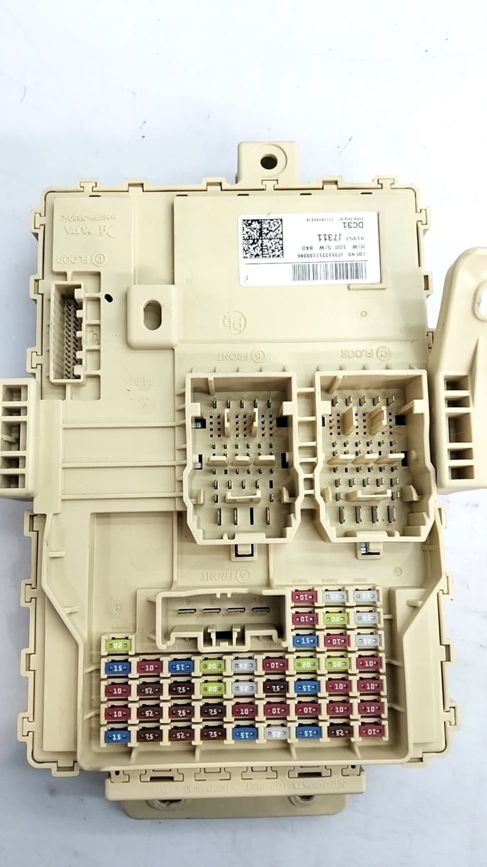 Caja reles / fusibles KIA PROCEED ( ) 3